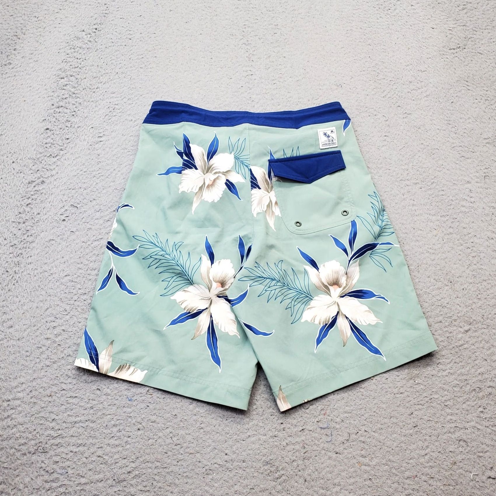 American Eagle Outfitters American Eagle Outfitters Board Shorts Mens XS Multicolor Floral Print Drawstring Logo EUC Size US 27 - 2 Thumbnail