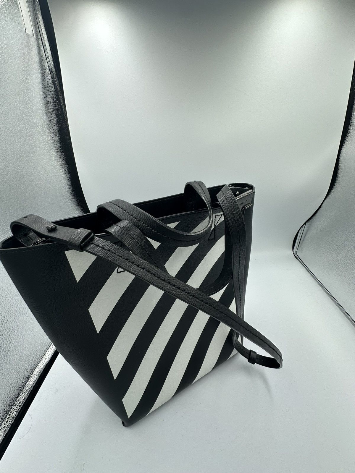 Off-White Off-White Tote Bag Black Size ONE SIZE - 1 Thumbnail