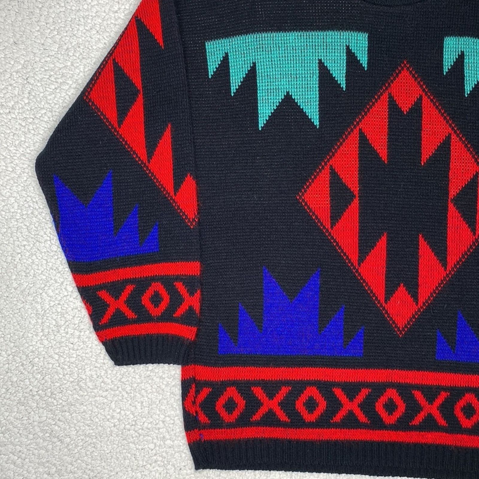 Vintage Vintage Spring Season Geometric Sweater red black Aztec Size US S / EU 44-46 / 1 - 5 Thumbnail