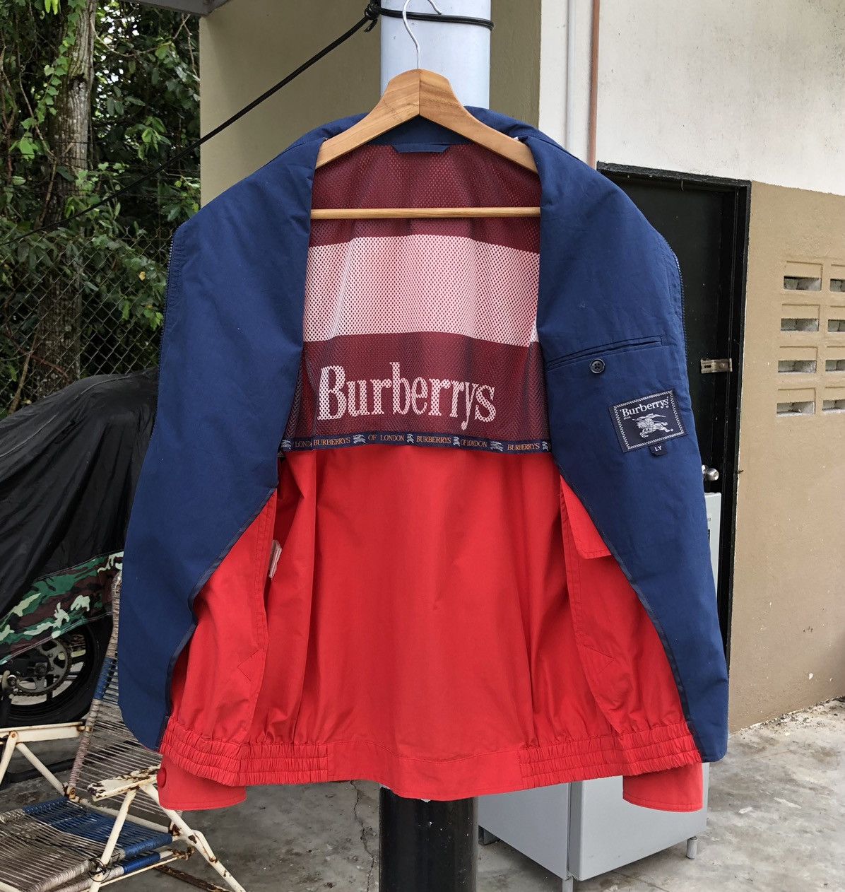 Burberry Vintage Burberrys Sport Light Bomber Jacket Size US M / EU 48-50 / 2 - 3 Thumbnail