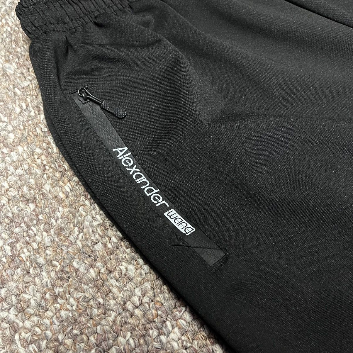 Alexander Wang Alexander Wang Athletic Designer Shorts - Baggy/Long Medium Size US 34 / EU 50 - 2 Thumbnail