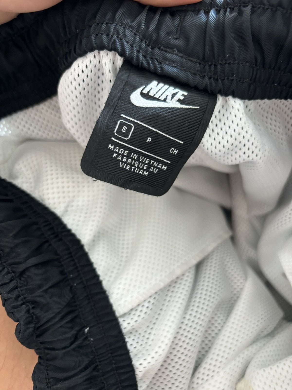 Nike Nike Thai Shorts with Scorpio in M 🦂 Size US 29 - 6 Thumbnail