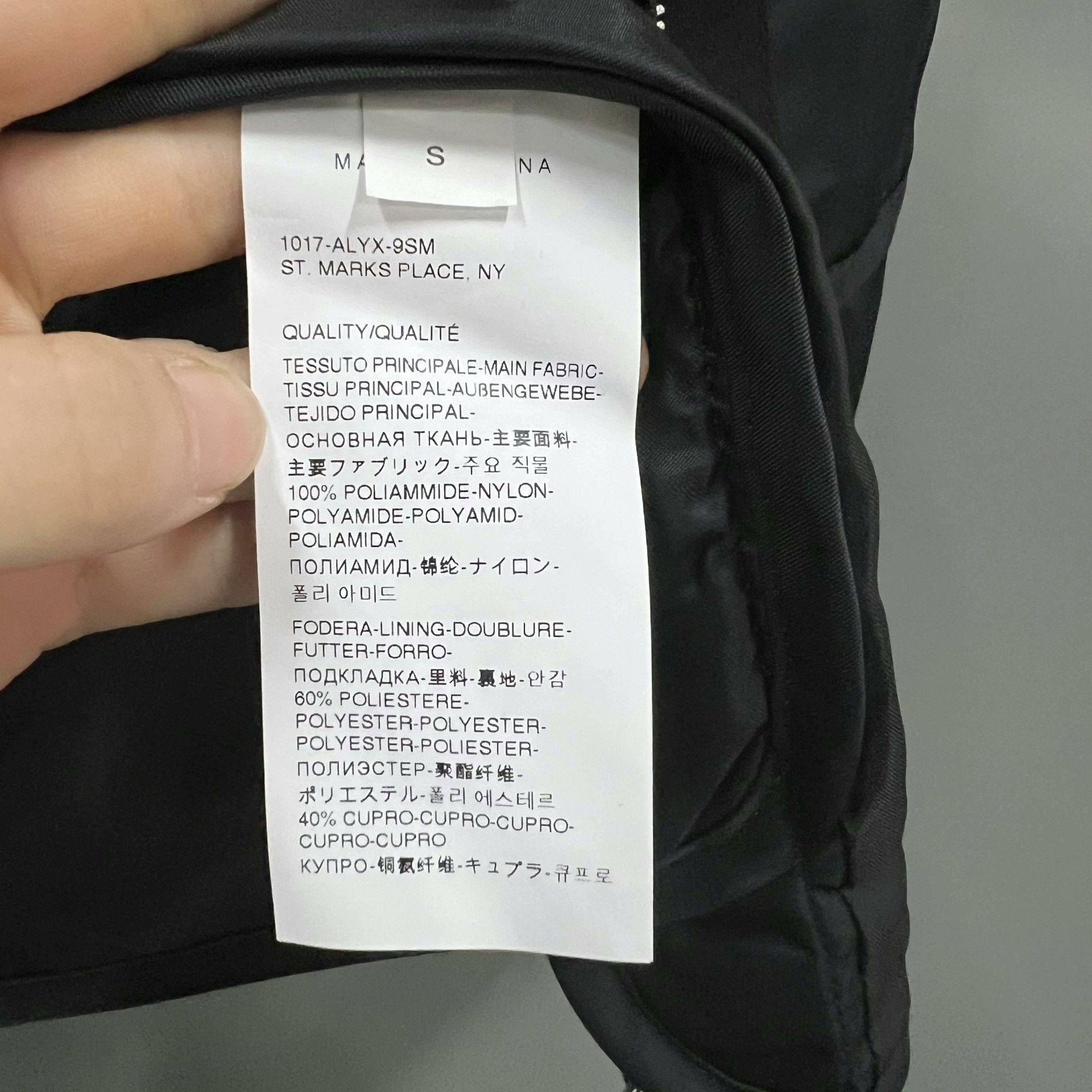 1017 ALYX 9SM 1017 ALYX 9SM Black Functional Vest Size US S / EU 44-46 / 1 - 3 Thumbnail