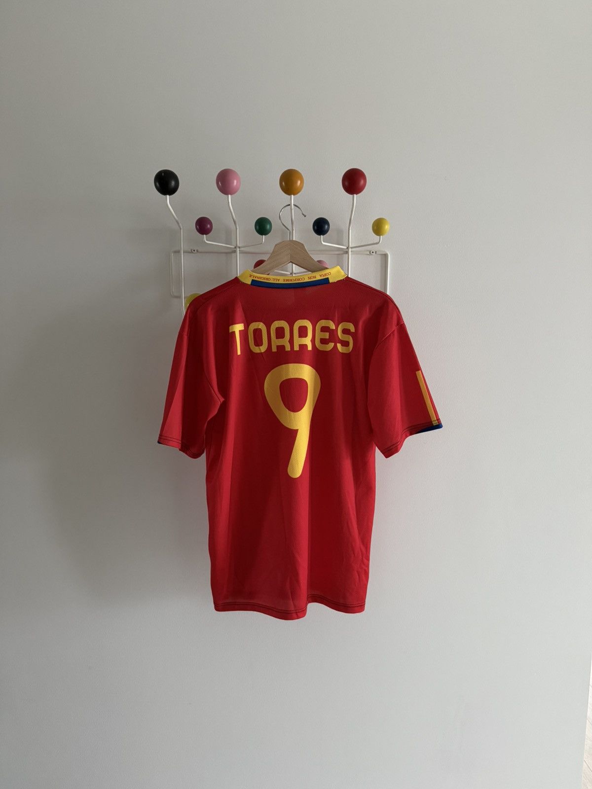 Vintage Fernando Torres Spain Jersey Made in Italy Size US S / EU 44-46 / 1 - 2 Thumbnail