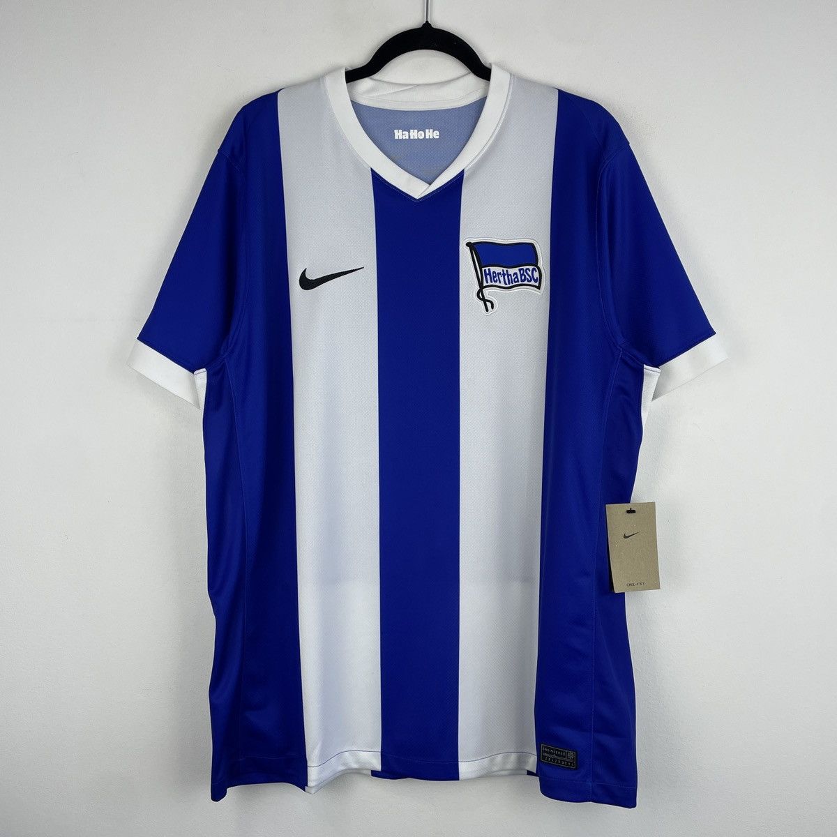 Nike Hertha Berlin Home Nike Men’s Jersey Shirt 2024/2025 size XL Size US XL / EU 56 / 4 - 1 Thumbnail