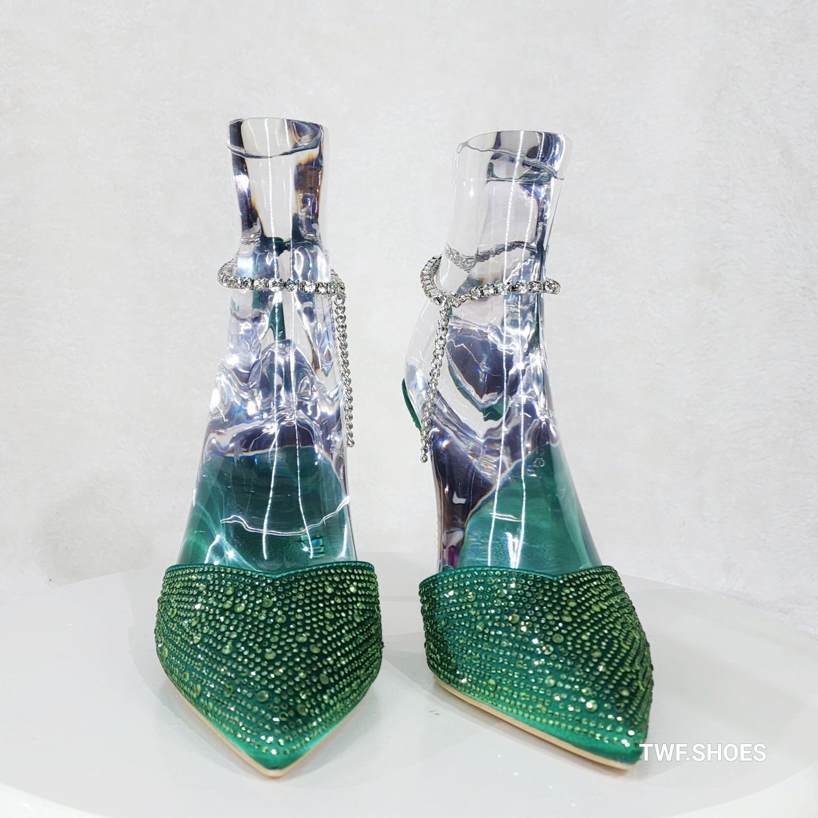 Other Simply Sexy Slip on Ankle Bracelet Green Rhinestone Pointy T Size US 7.5 / IT 37.5 - 5 Thumbnail