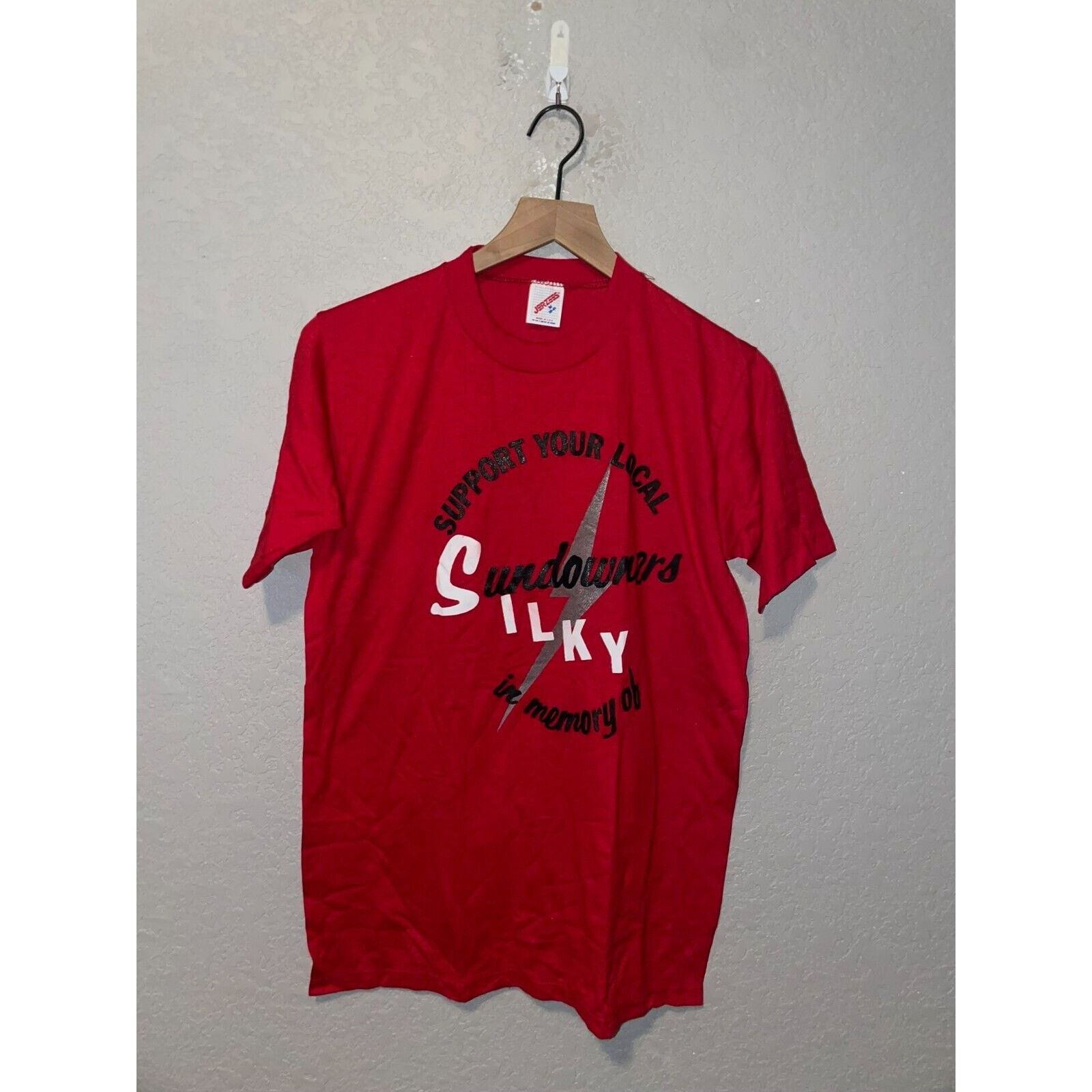 Jerzees Vintage Sundowners Shirt Support Your Local Silky Tee 80s M Size US M / EU 48-50 / 2 - 1 Thumbnail