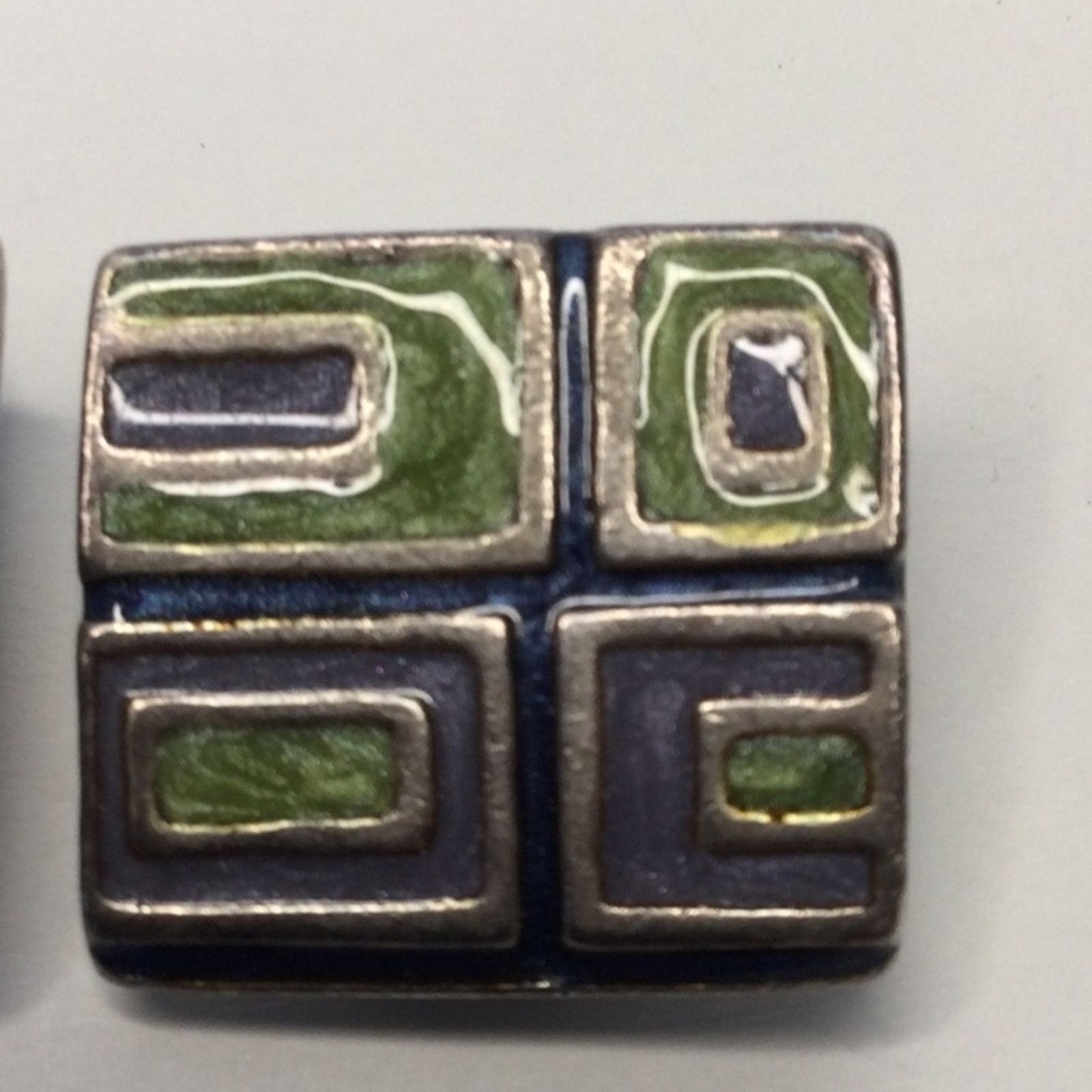 Other Square Geometric Green & Gray Vintage 1980's ClipOn Earrings Size ONE SIZE - 4 Thumbnail