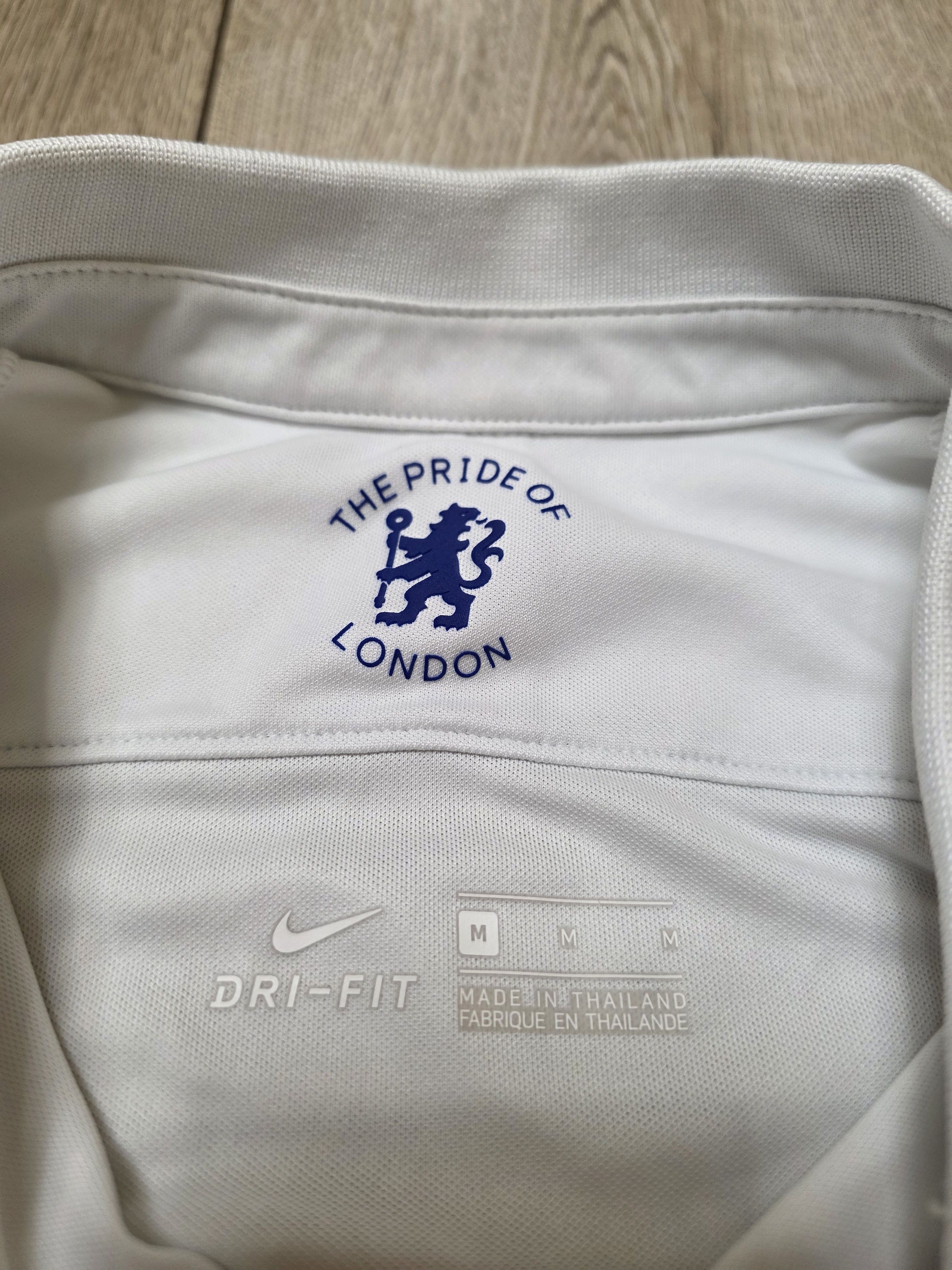 Chelsea Soccer CHELSEA 2019 2020 AWAY FOOTBALL SHIRT SOCCER JERSEY Size US M / EU 48-50 / 2 - 6 Thumbnail