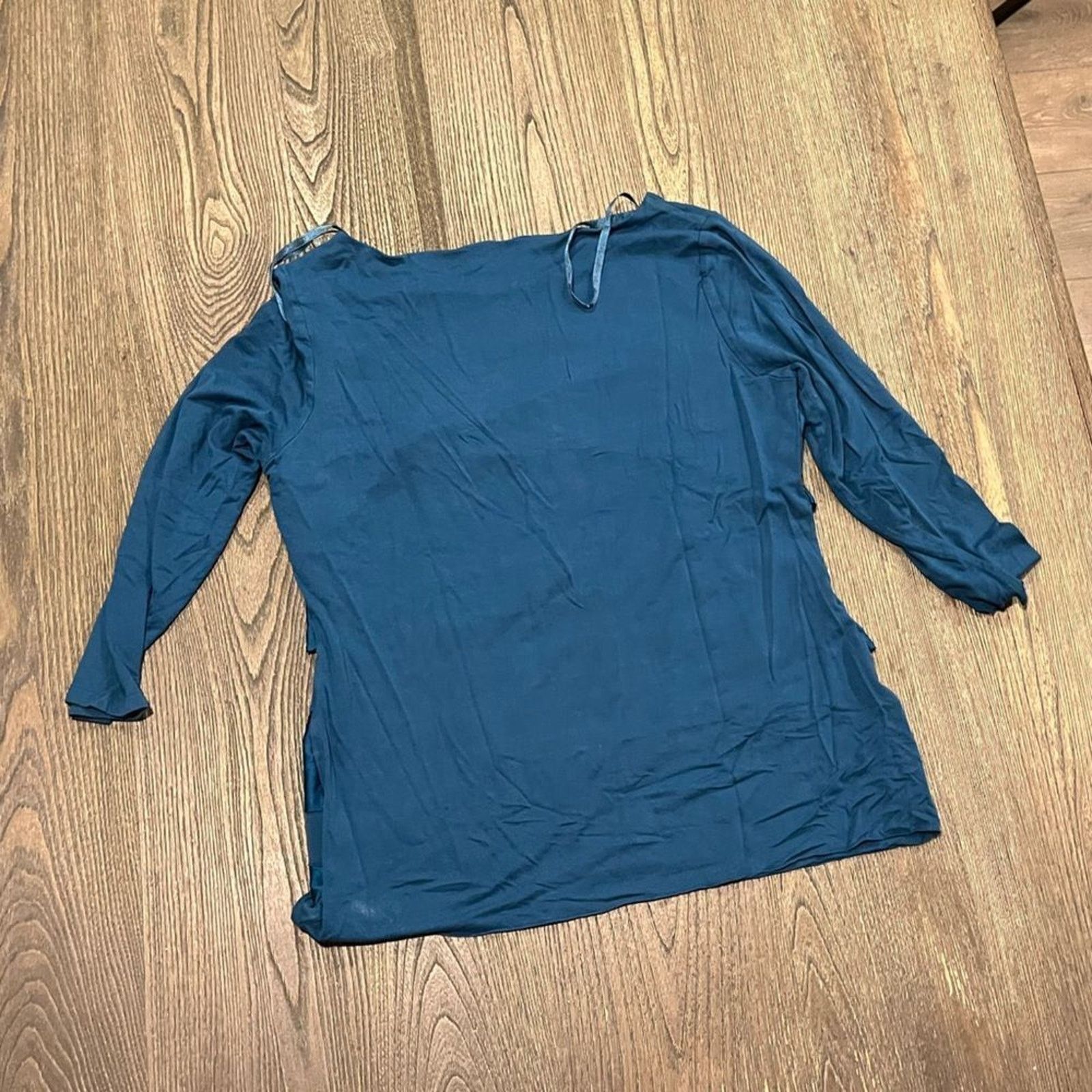 Vince Camuto Vince Camuto Asymmetrical Tiered Blouse Top Pleated Size L Size L / US 10 / IT 46 - 4 Thumbnail