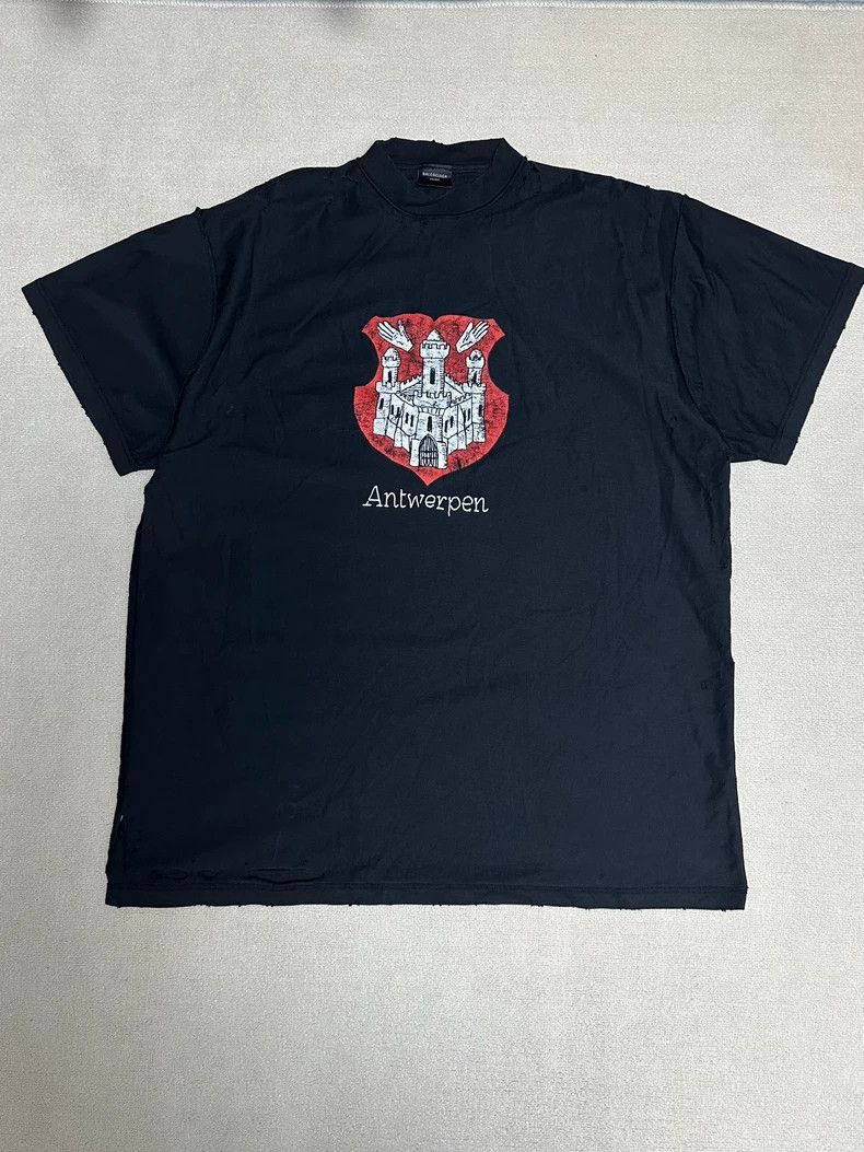 Balenciaga Balenciaga SS24 Antwerp Palace Logo Printed Worn Crew Neck Size US XL / EU 56 / 4 - 1 Thumbnail
