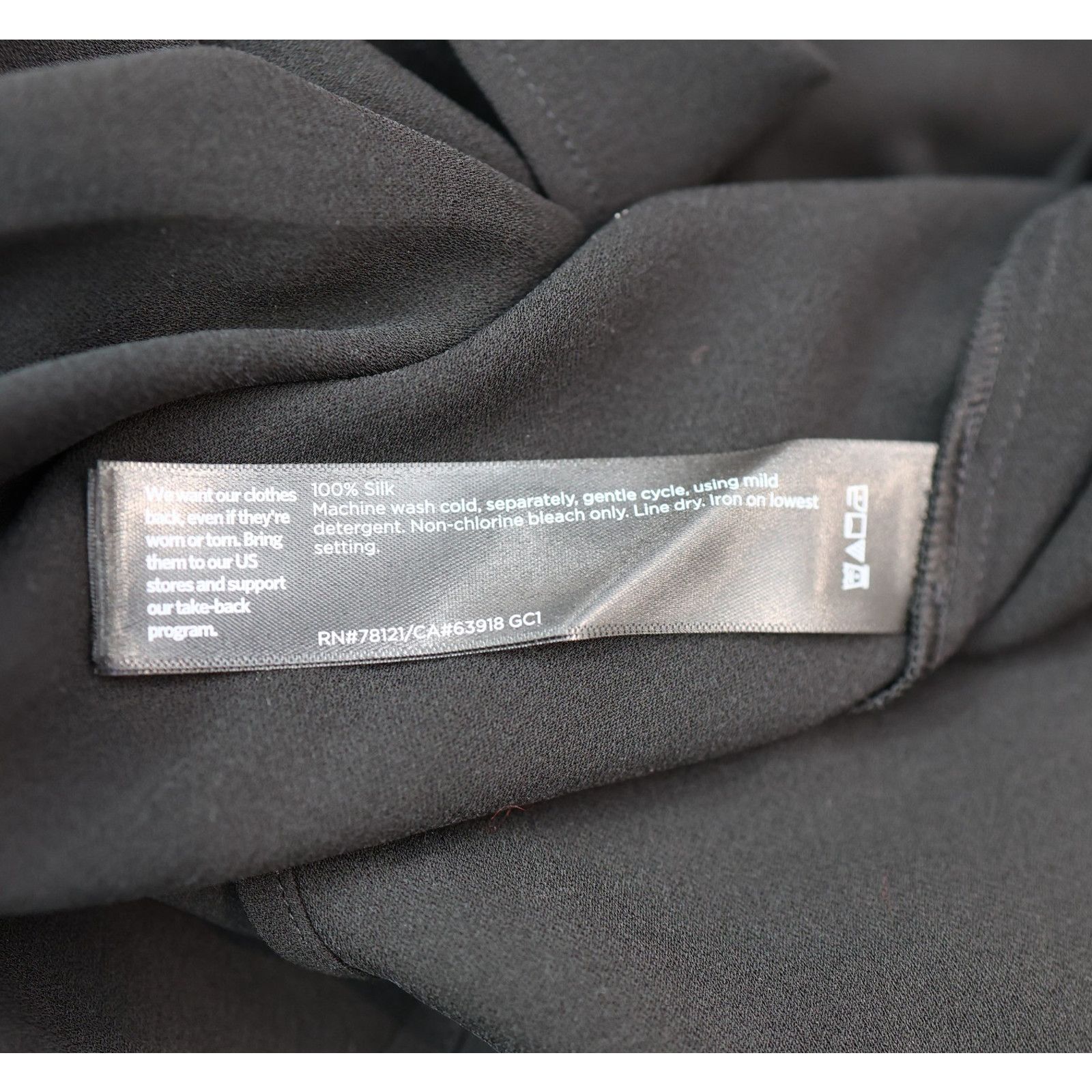 Eileen Fisher EILEEN FISHER Black Silk V-Neck Crepe Tunic Top Size M Size M / US 6-8 / IT 42-44 - 6 Thumbnail