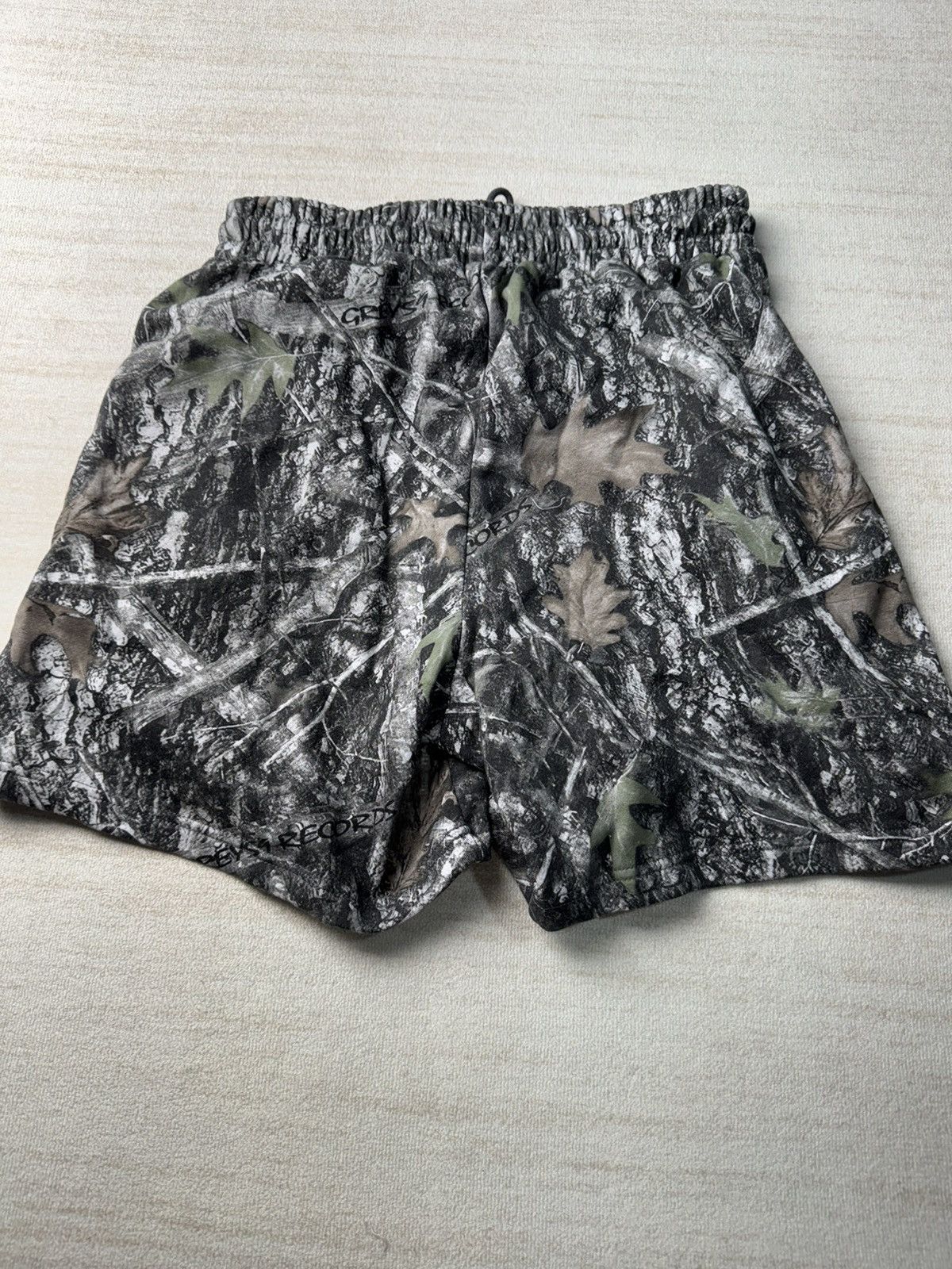 G59 Records Tree camo shorts Size US 36 / EU 52 - 4 Thumbnail