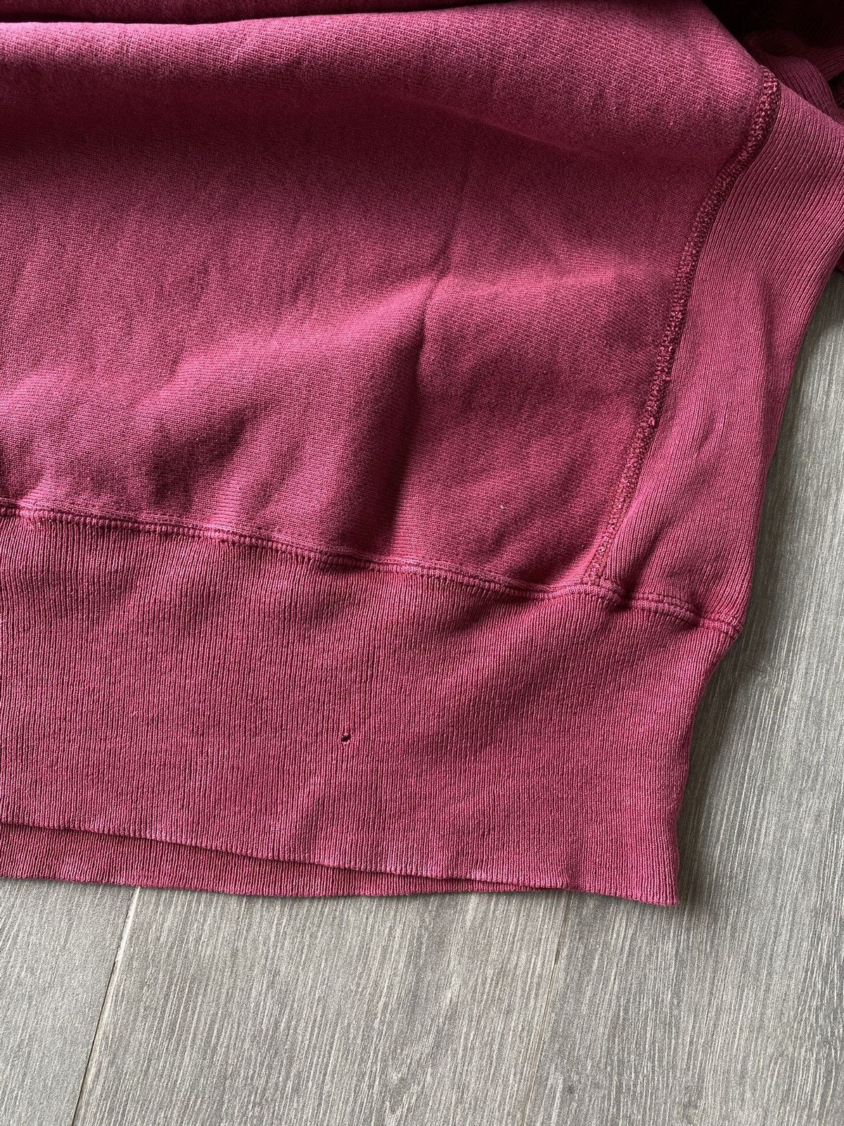 Vintage Vintage 90’s Champion Reverse Weave Burgundy Sweatshirt 🍒🍇 Size US L / EU 52-54 / 3 - 8 Thumbnail