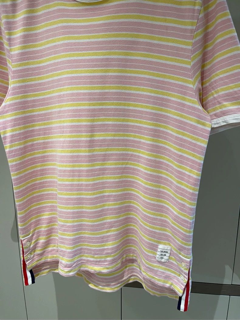 Thom Browne Thom browne Size 1 Pink and yellow striped short-sleeved T Size S / US 4 / IT 40 - 4 Thumbnail