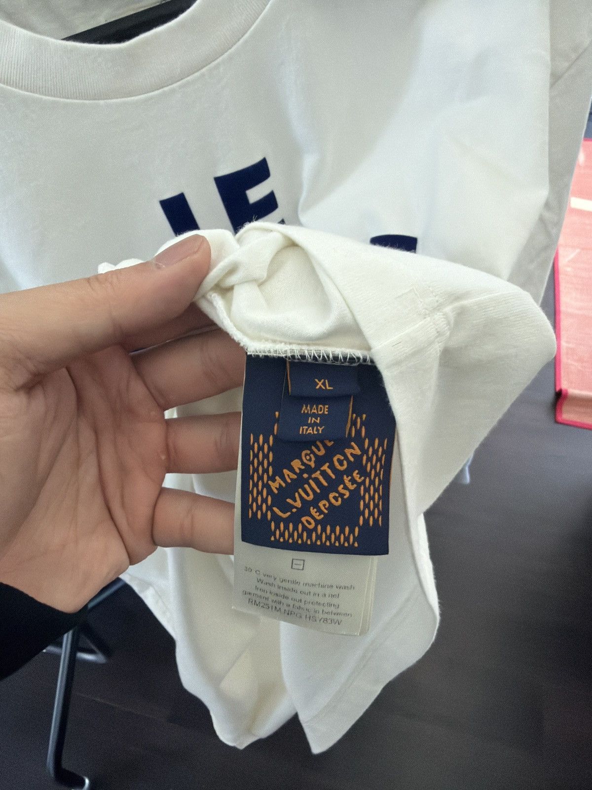 Louis Vuitton Louis Vuitton Graphic Tee Size US XL / EU 56 / 4 - 12 Thumbnail