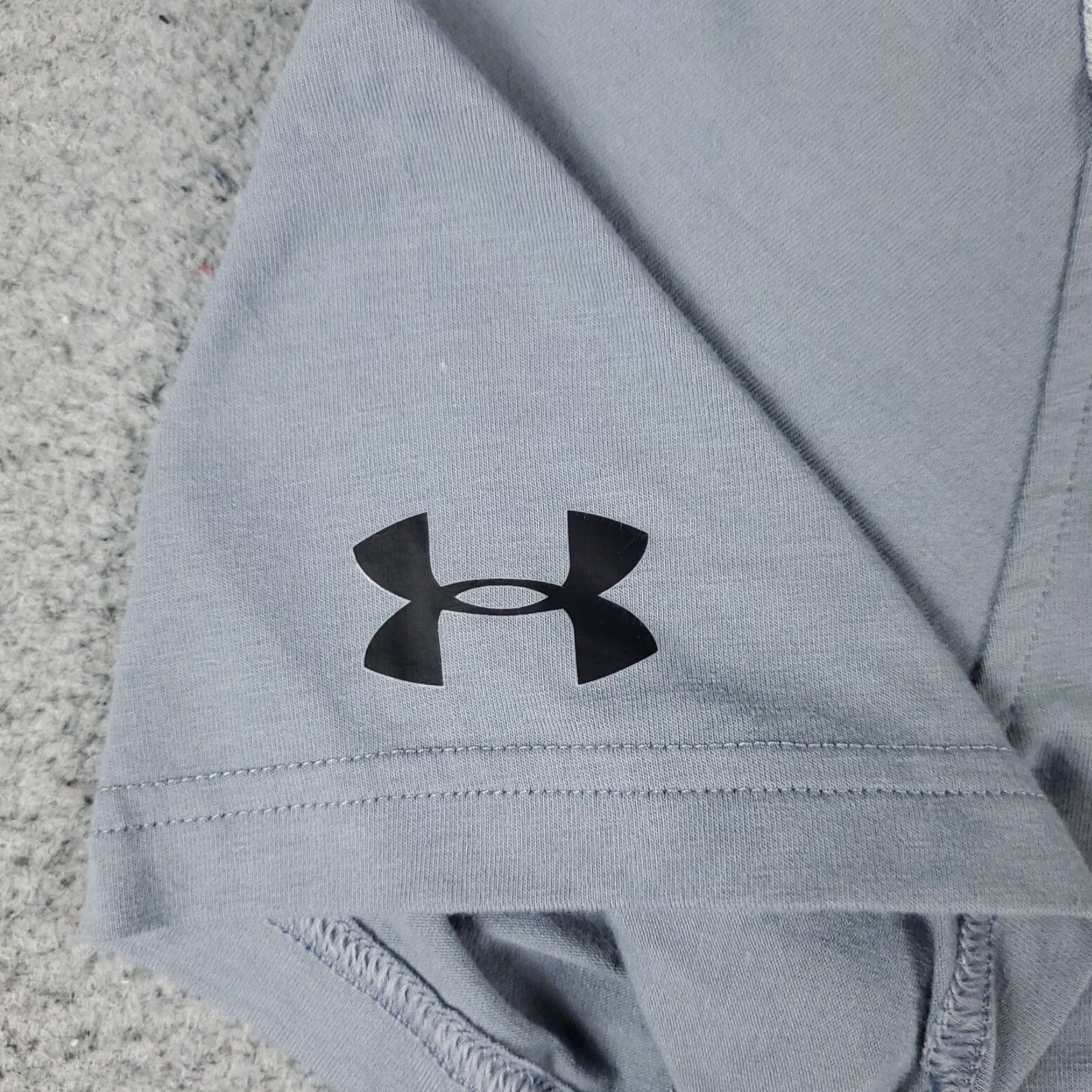 Under Armour Under Armour T Shirt Mens Small Gray HeatGear Active Work Out Short Sleeve Size US S / EU 44-46 / 1 - 3 Thumbnail