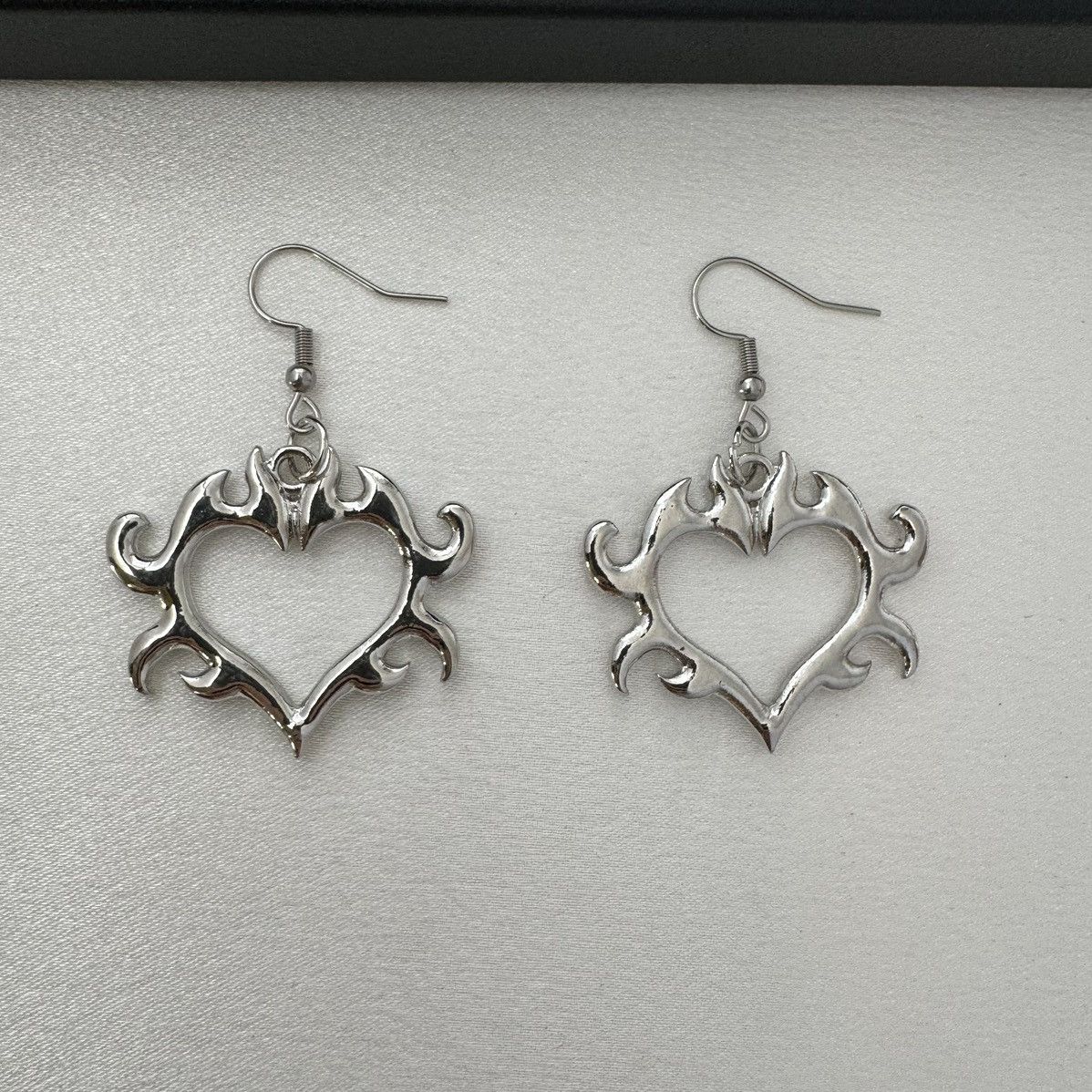 Other Flame Heart Dangle Drop Earrings for Women Size ONE SIZE - 1 Thumbnail