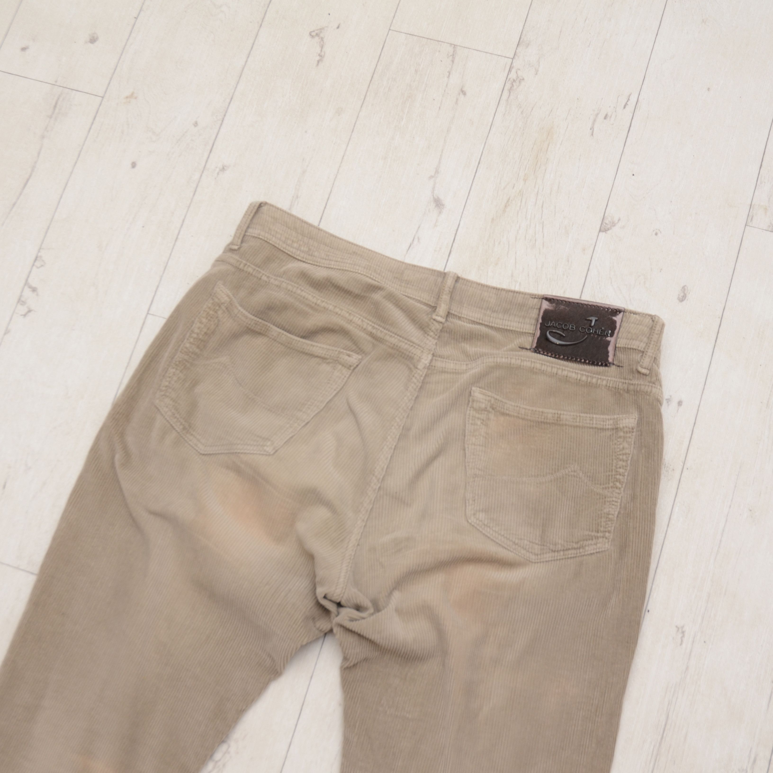 Jacob Cohen Jacob Cohen Classic Corduroy Bard Chino W36 Pants Size US 36 / EU 52 - 11 Thumbnail