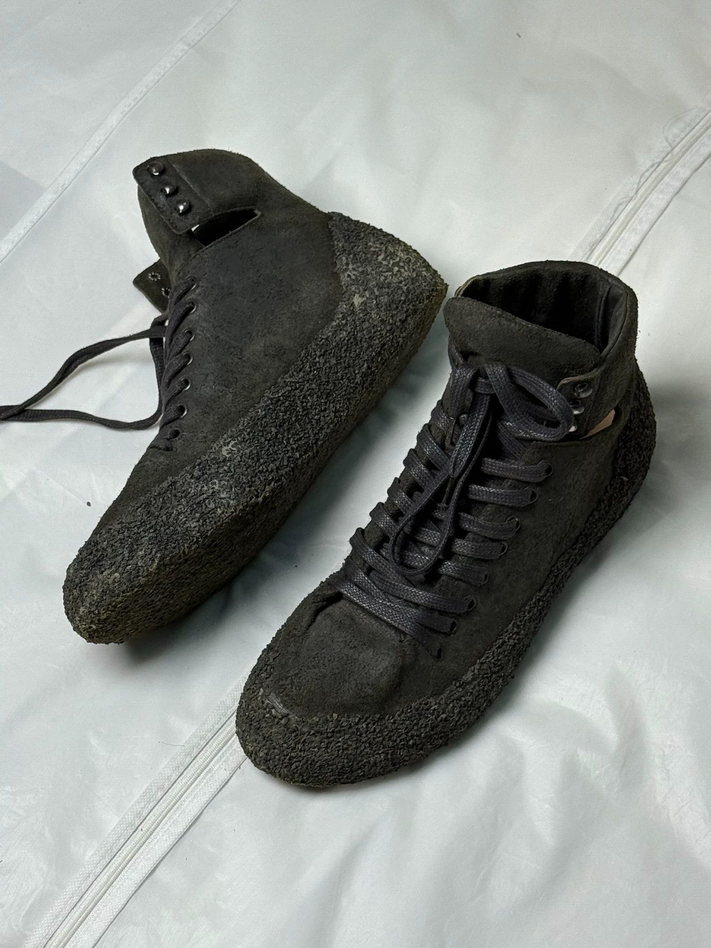 Other DeeptiBarth Stone Vulc Sneakers Horsehide Sz42 Worn 2x Size US 9 / EU 42 - 9 Thumbnail
