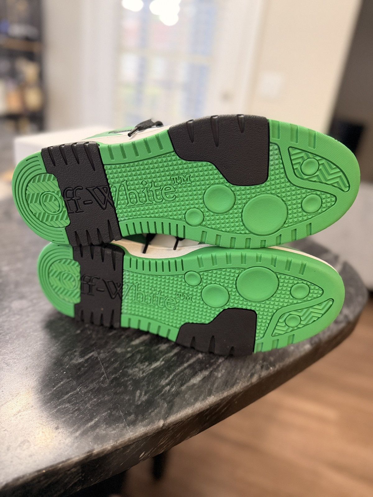 Off-White Off white- Out of Office Low Top Sneaker size:43 green Size US 10 / EU 43 - 7 Thumbnail