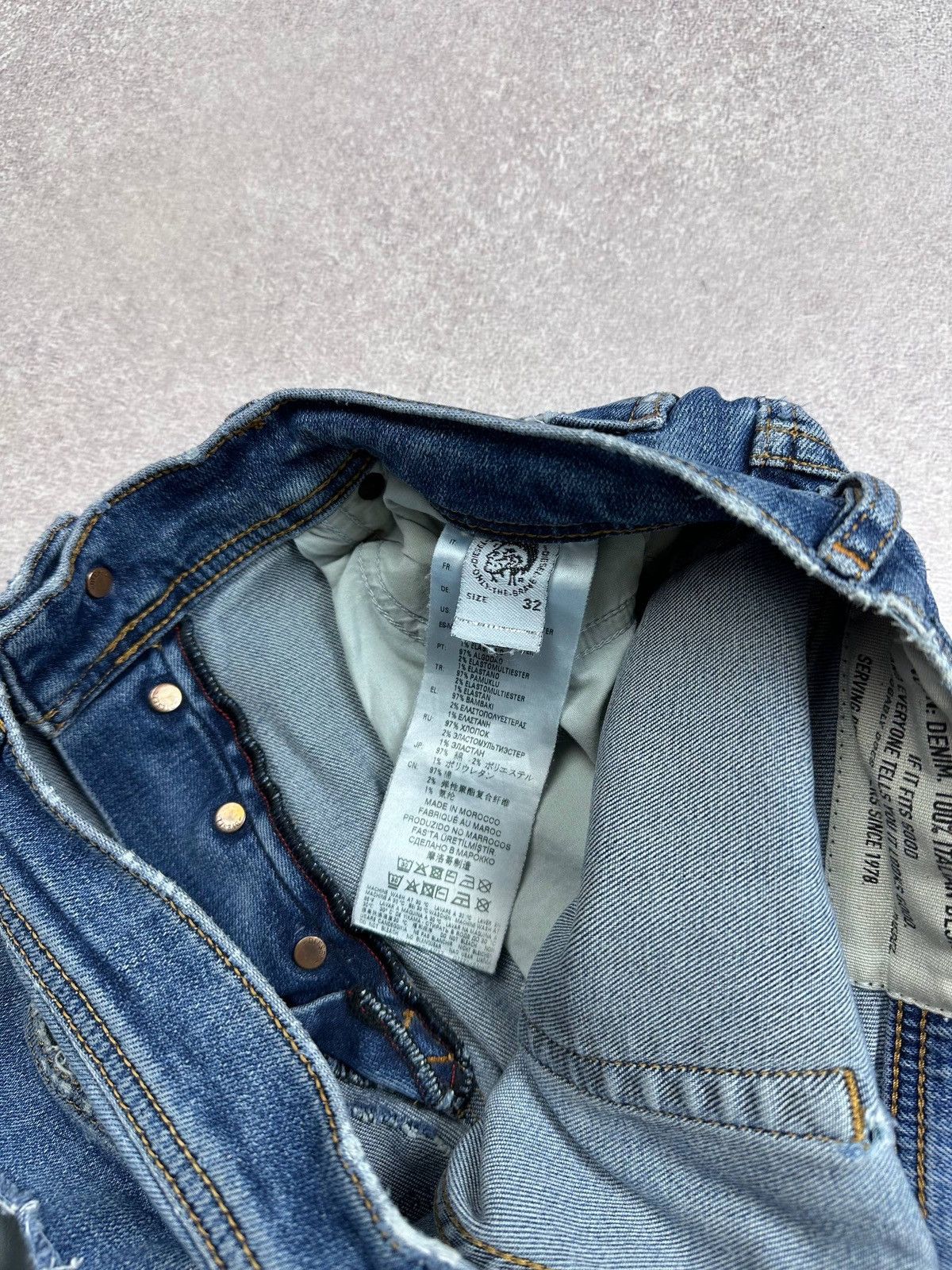 Diesel Vintage Diesel Distressed Y2K Slim Jeans 32 Size US 32 / EU 48 - 6 Thumbnail