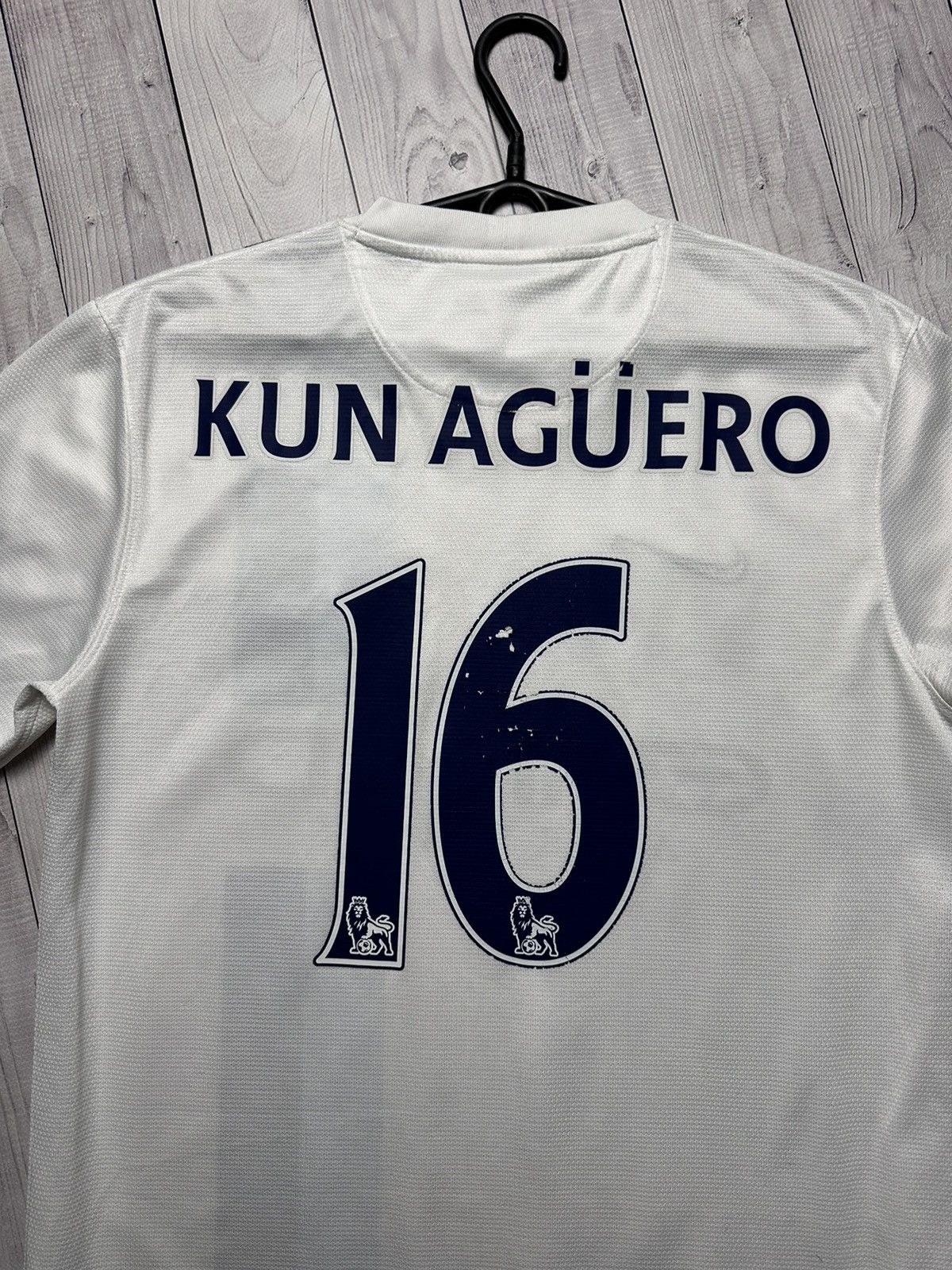 Nike × Vintage Vintage Nike Soccer jersey Manchester City 16 Aguero rare Size US M / EU 48-50 / 2 - 9 Thumbnail