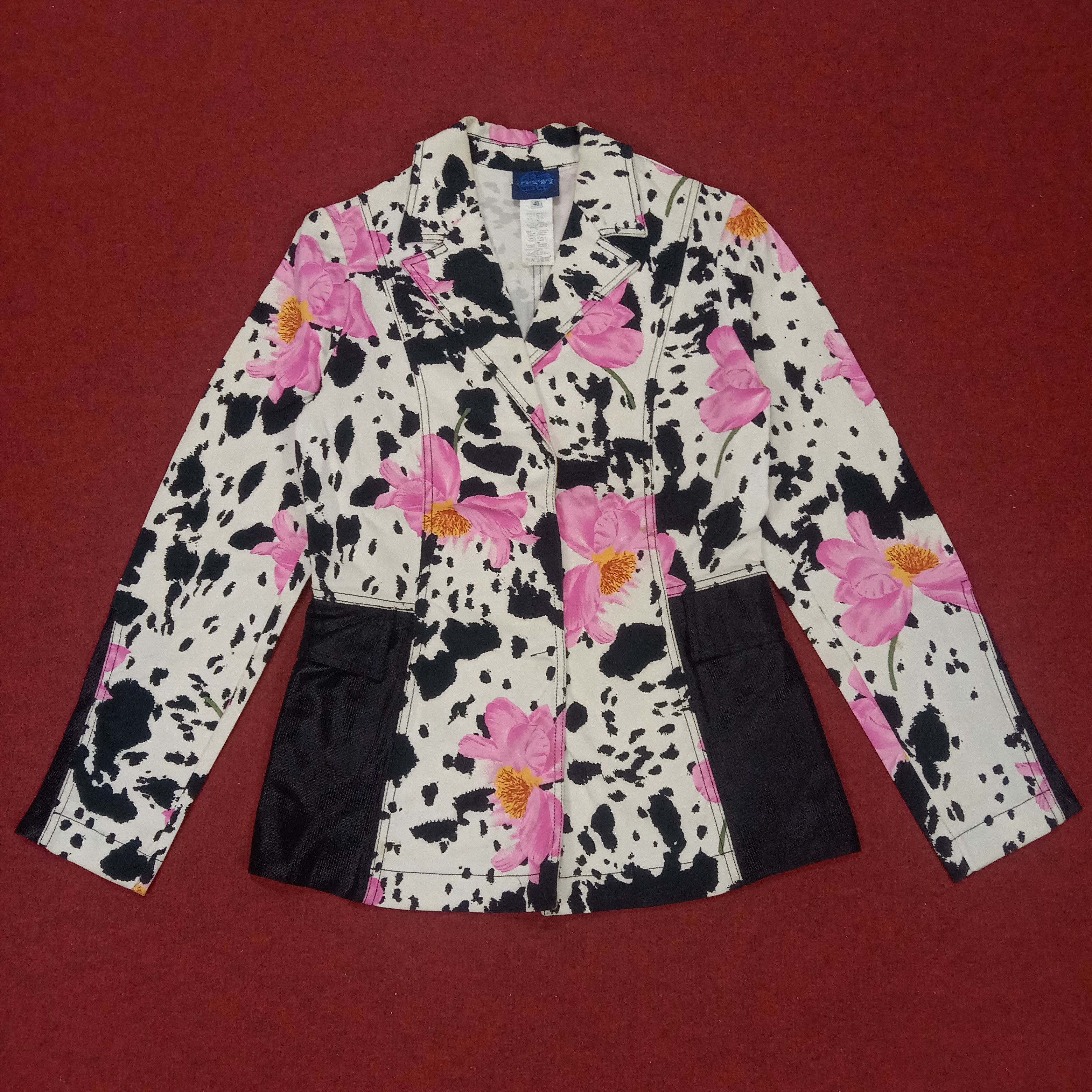 Japanese Brand × Kenzo × Vintage Kenzo Jeans Fashion Flowers Design Blazer Jacket Style Size XS / US 0-2 / IT 36-38 - 1 Thumbnail