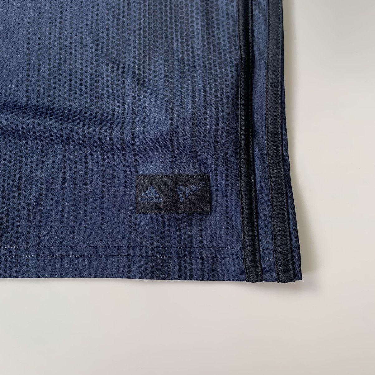 Adidas Adidas Parley Manchester United Jersey 2018-19 Third Kit Size US M / EU 48-50 / 2 - 5 Thumbnail
