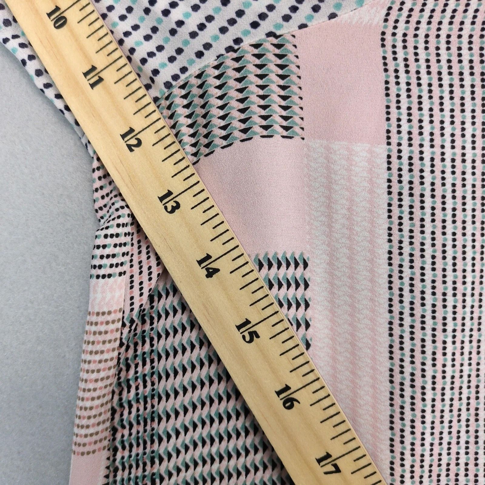 Other Rose & Olive Geometric Patchwork Print Button Up Shirt 2X Size XXL / US 16-18 / IT 52-54 - 8 Thumbnail