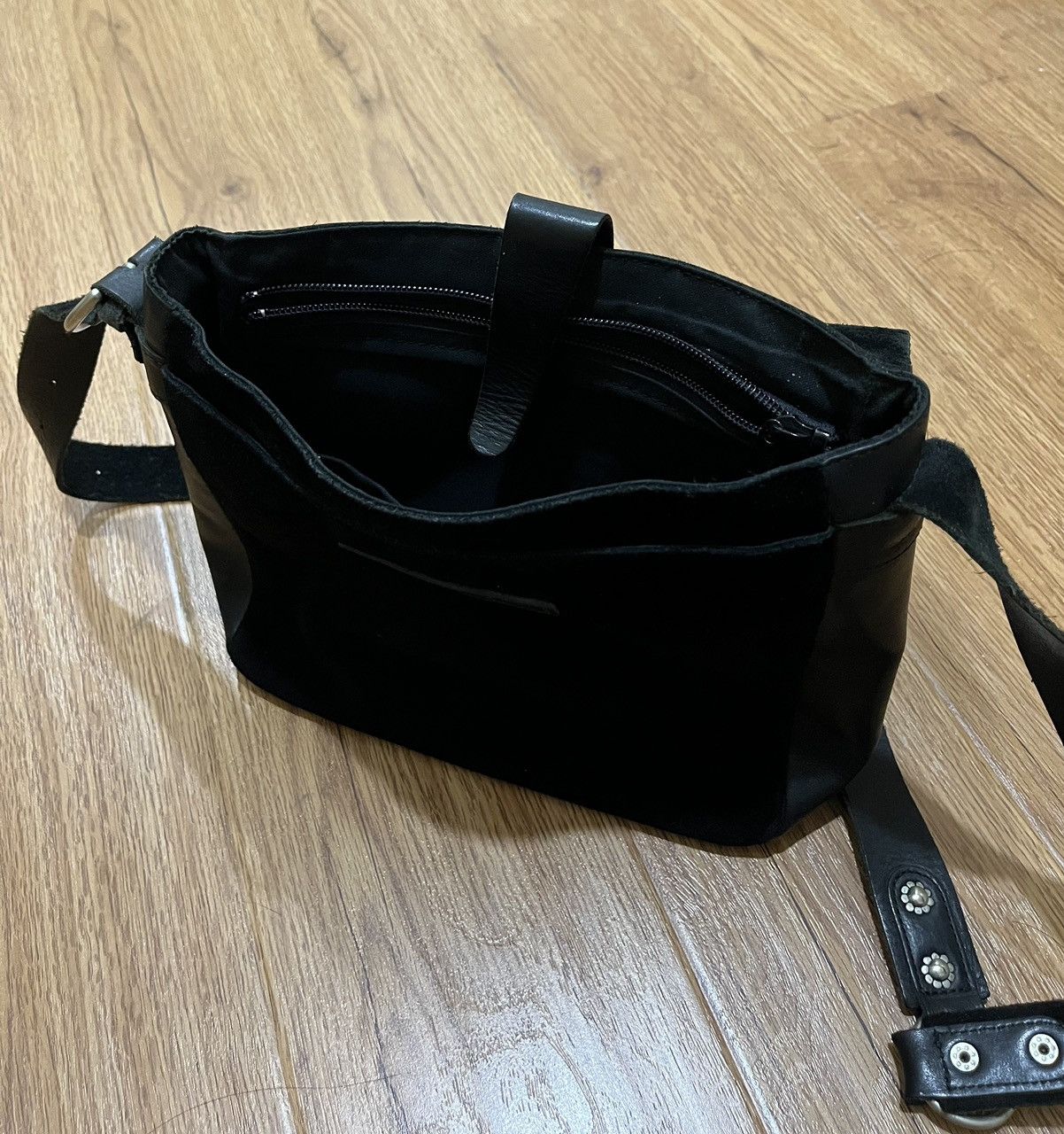 Genuine Leather Genuine Leather suede sling bag shoulder bag Size ONE SIZE - 10 Thumbnail