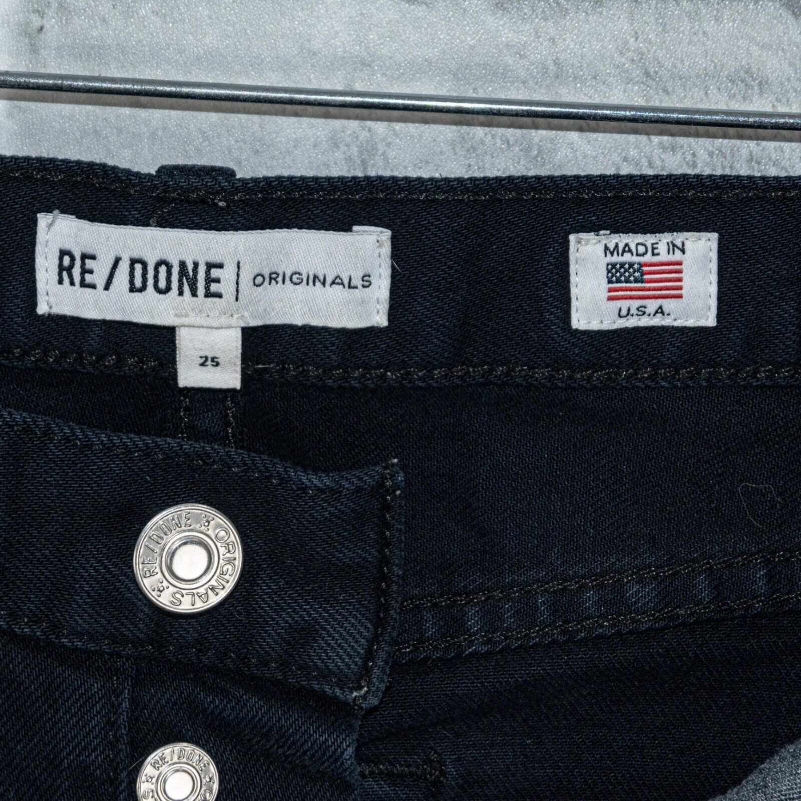 RE/DONE RE/DONE Originals fray crop high rise denim Jeans black/blue Size 25" / US 0 / IT 36 - 2 Thumbnail