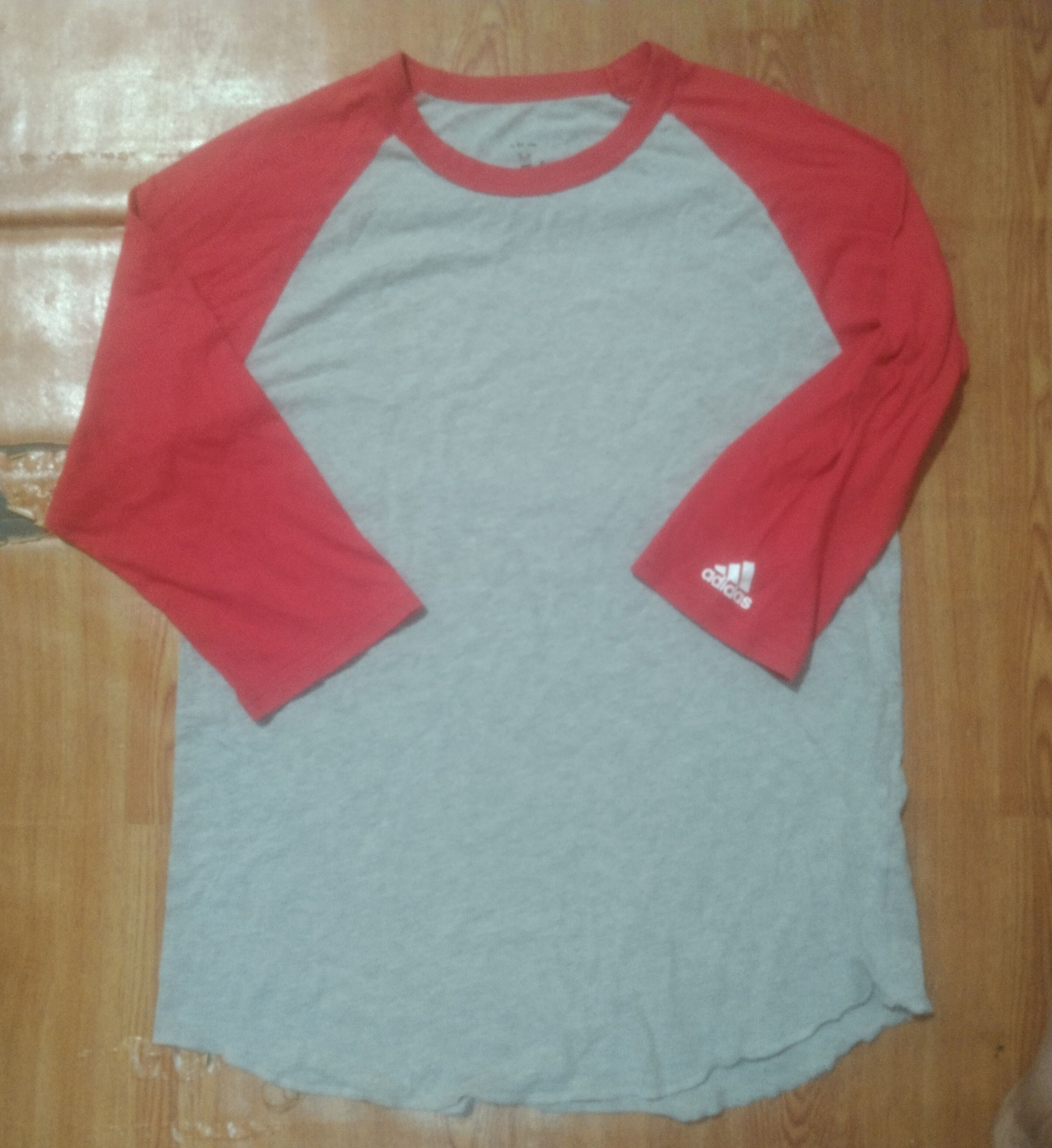 Adidas Adidas Raglan t-shirt Size US M / EU 48-50 / 2 - 1 Thumbnail