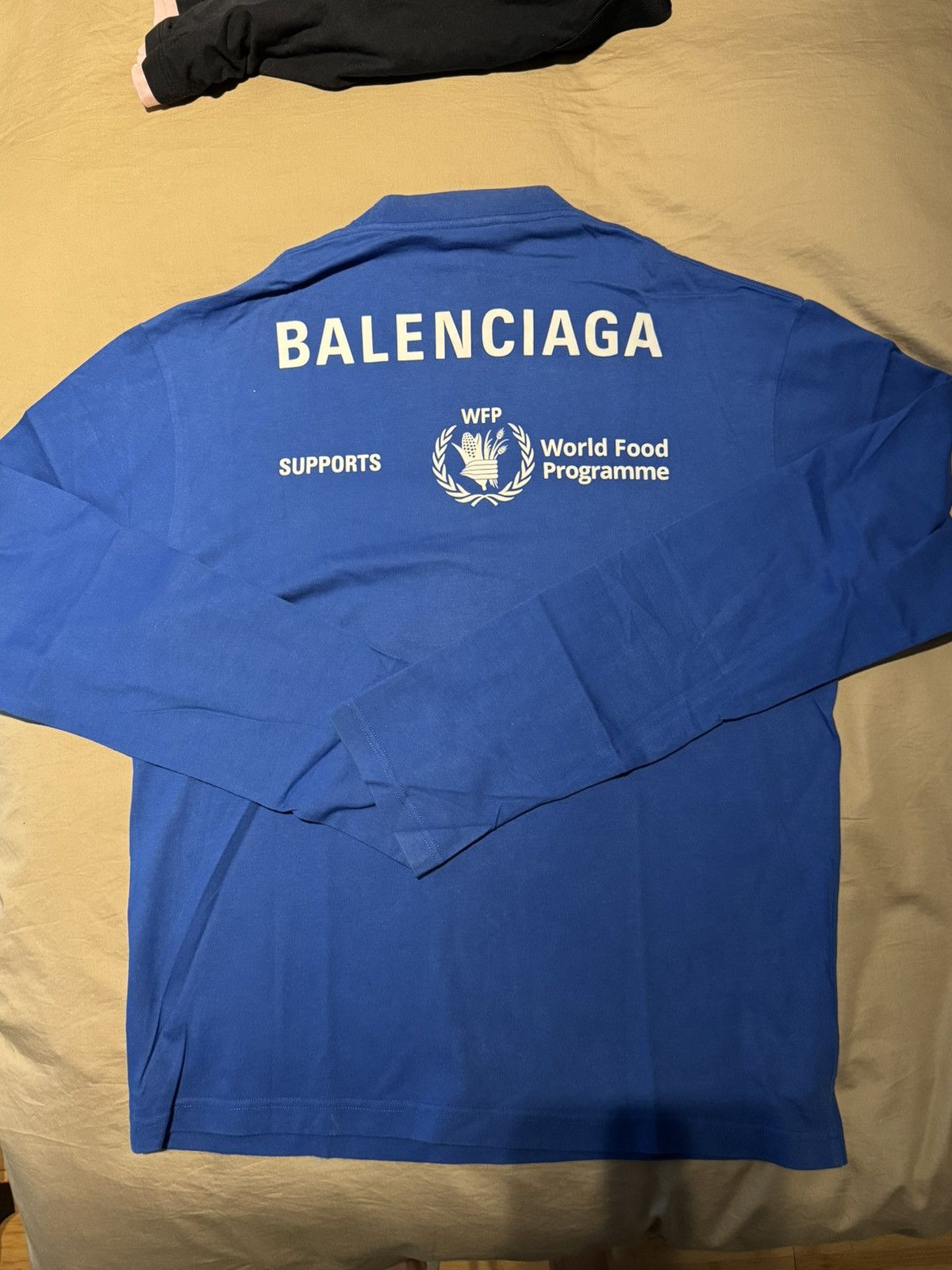 Balenciaga Balenciaga World Food Programme Size US XS / EU 42 / 0 - 3 Thumbnail