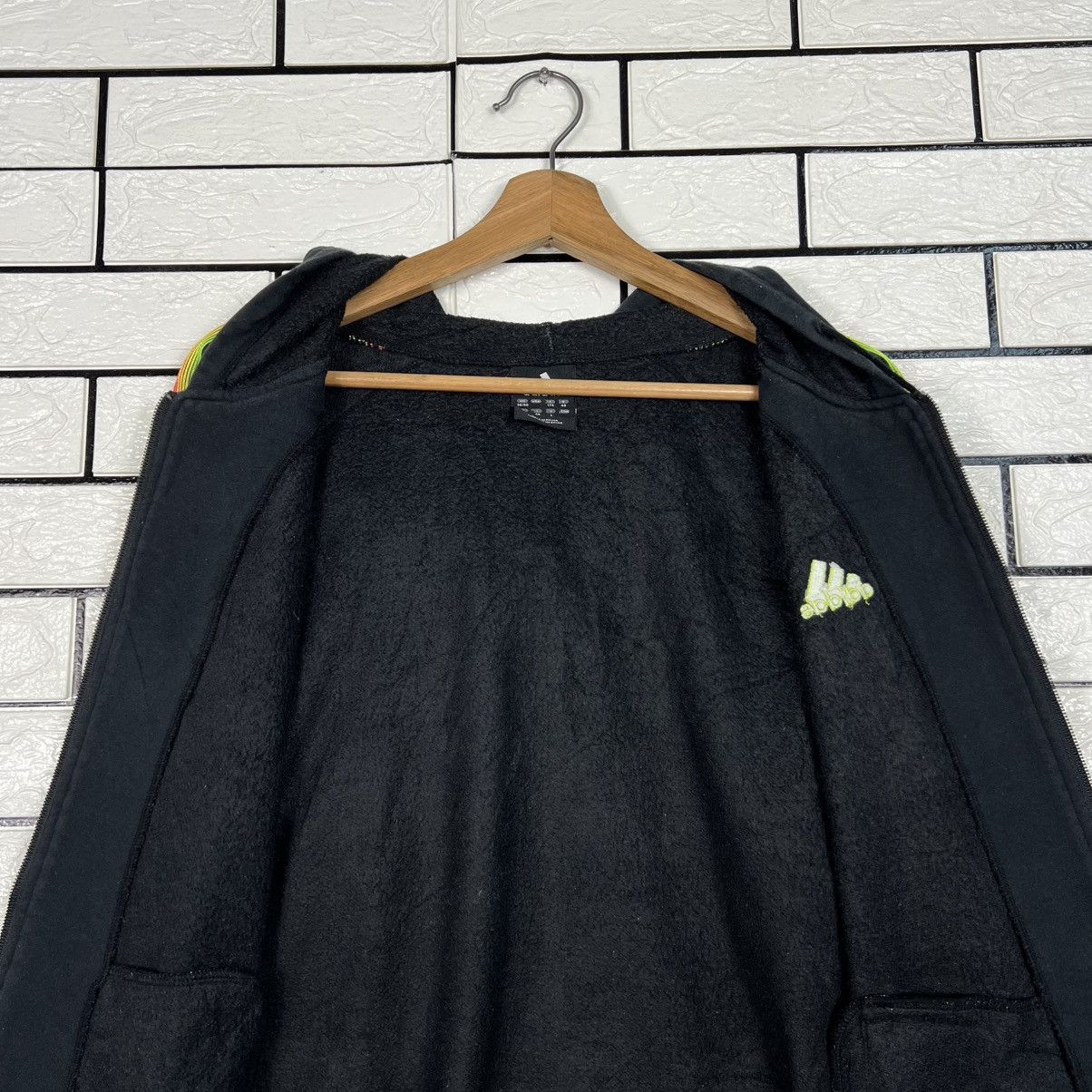 Adidas Y2k Vintage ADIDAS Embroidery Logo Zipper Hoodies #4046-C184 Size US L / EU 52-54 / 3 - 13 Thumbnail