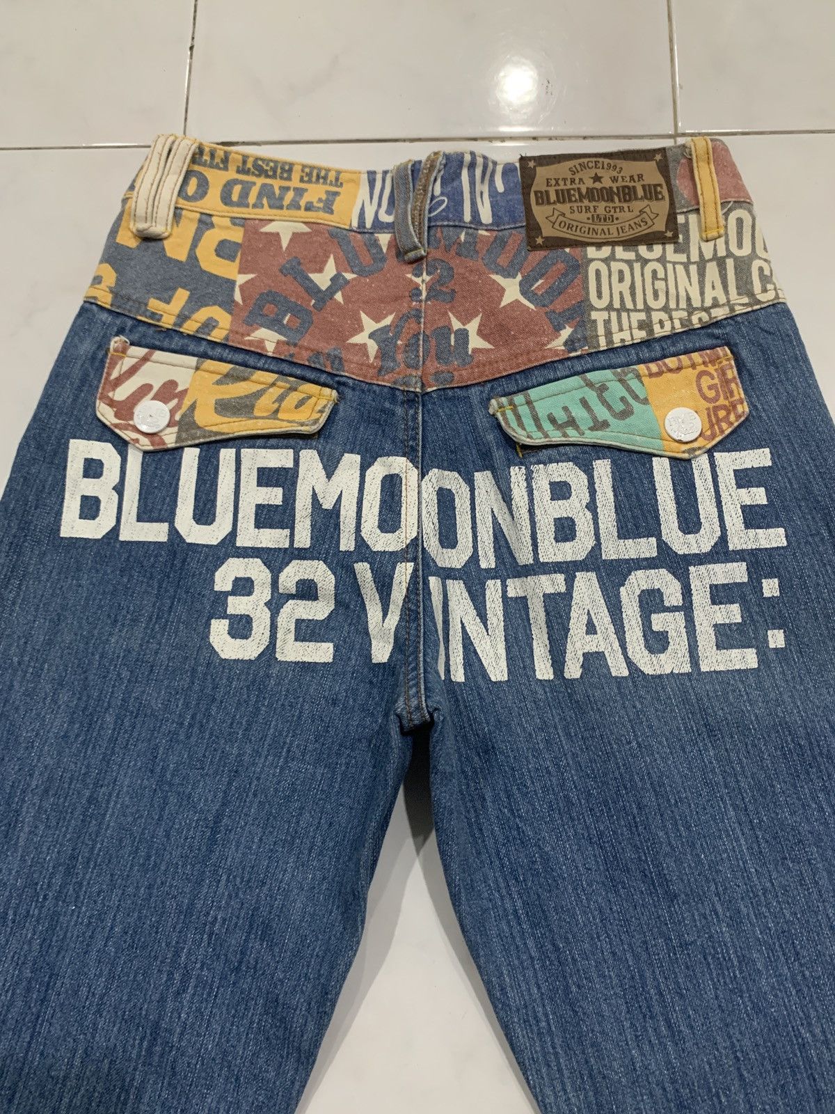 Japanese Brand Bluemoonblue 32 Vintage Printed Jeans Size US 28 / EU 44 - 6 Thumbnail