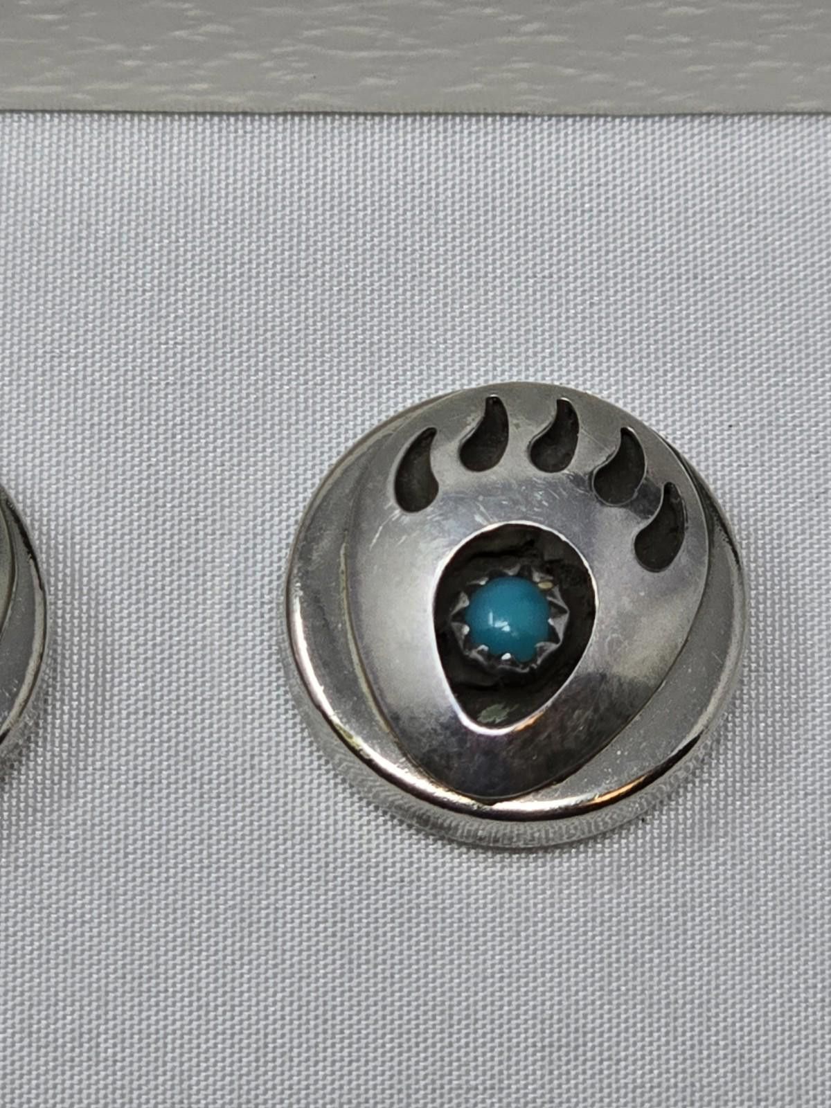 Other Vtg Santo Domingo 925 Turquoise Bear Paw Button Covers Set Size ONE SIZE - 7 Thumbnail