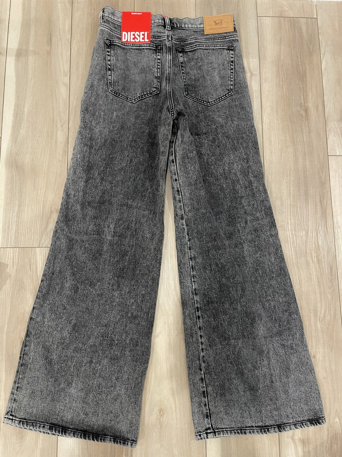 Diesel DIESEL 1978 D-Akemi Flared Jeans Size US 30 / EU 46 - 2 Thumbnail