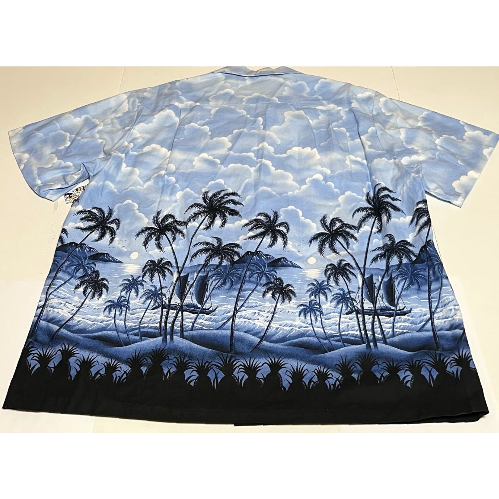 Vintage RJC Hawaiian Shirt Short Sleeve Button-Up XL Blue NWT Beach Palm Trees Size US XL / EU 56 / 4 - 3 Thumbnail