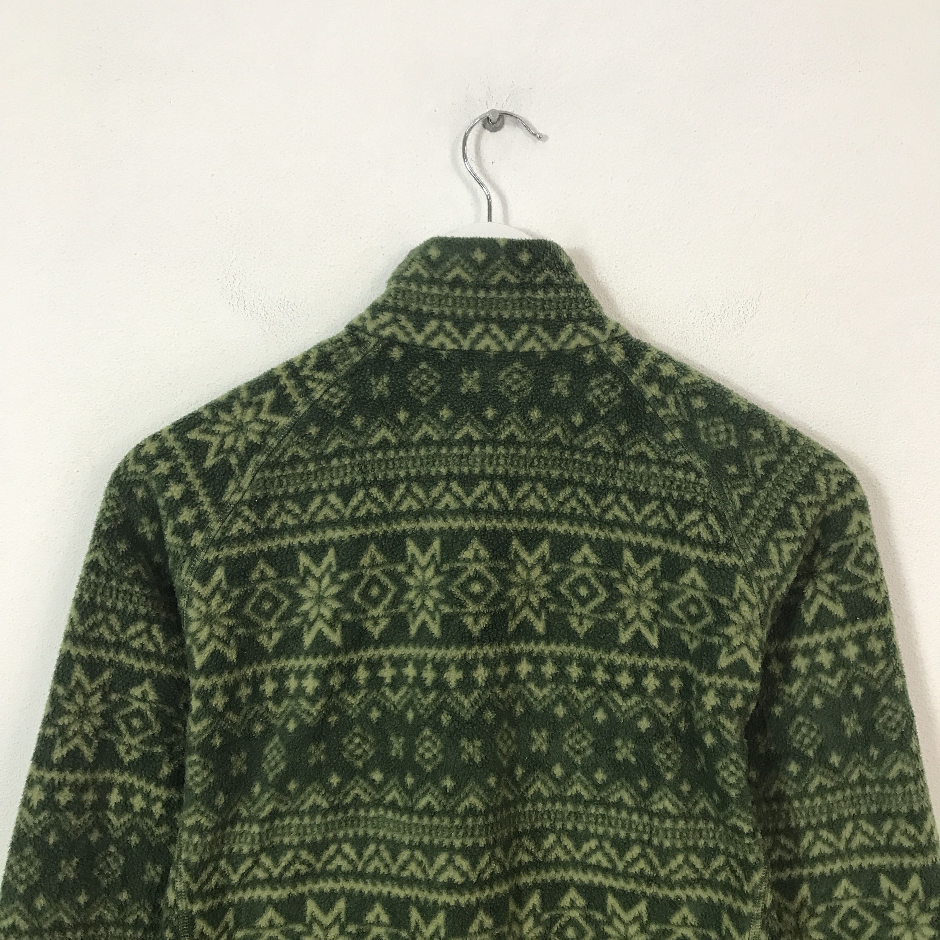Montbell vintage montbell fleece navajo jacket K63B5 Size US L / EU 52-54 / 3 - 4 Thumbnail