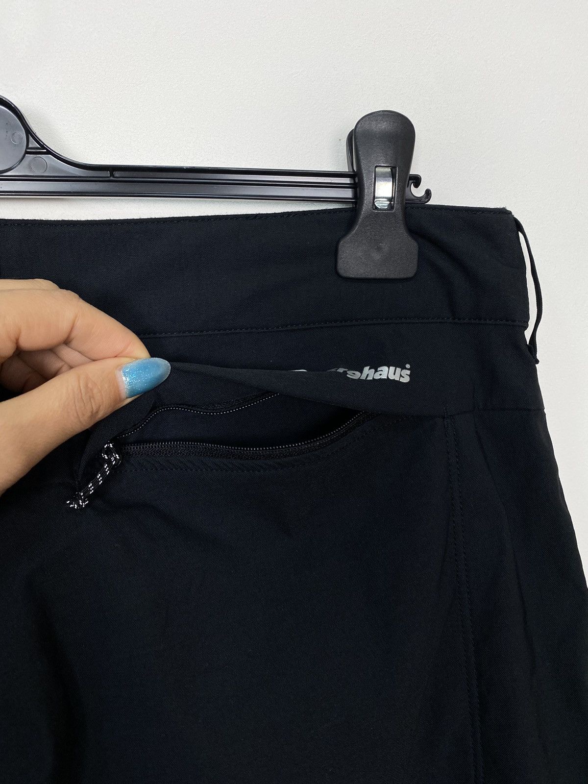 Berghaus Berghaus Mens Ortler 2.0 Pants Black 422171BP6 Size UK 36 XL Size US 36 / EU 52 - 18 Thumbnail