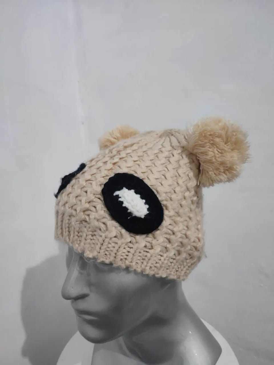 Other Unknown Japanese Cartoon Beanie Hats Size ONE SIZE - 3 Thumbnail