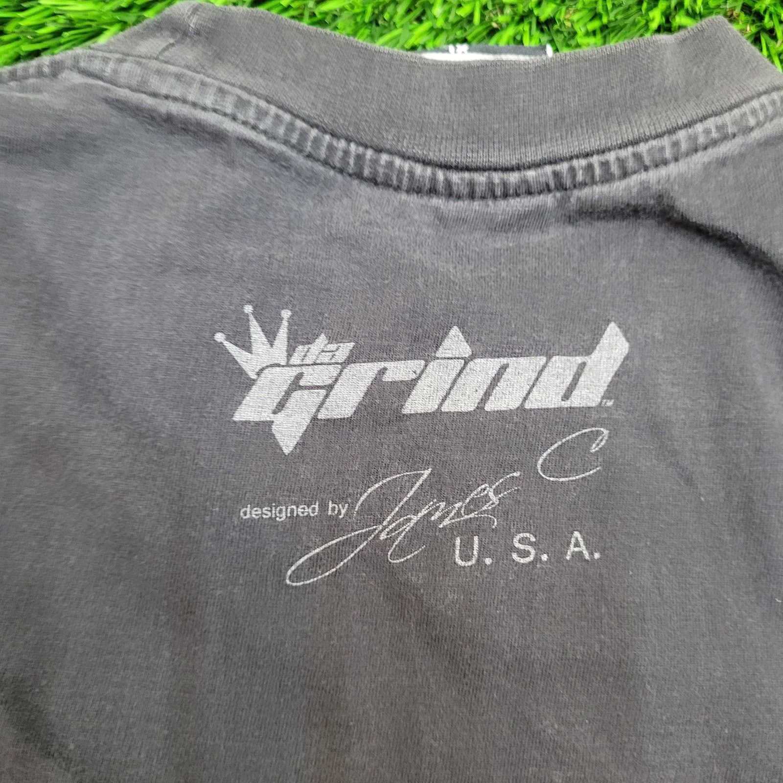 Vintage VTG Y2K Rock Da Mic The-Grind T-Shirt XL Drop Shoulder MMA Size US XL / EU 56 / 4 - 7 Thumbnail