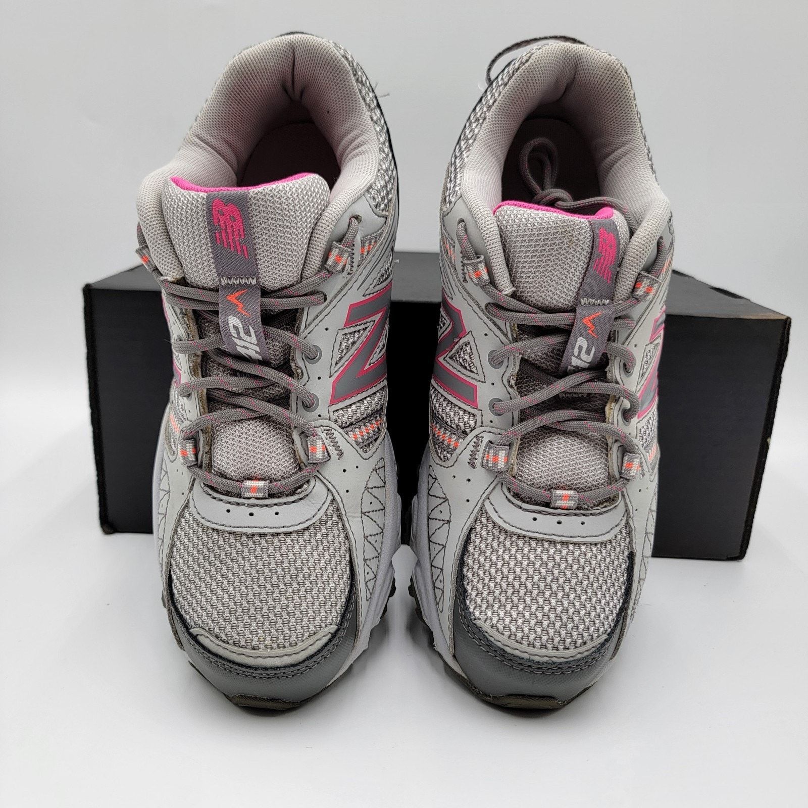 New Balance New Balance 412 Gray Trail Running Shoes Wmns US Sz 7.5 412 Size US 7.5 / IT 37.5 - 3 Thumbnail