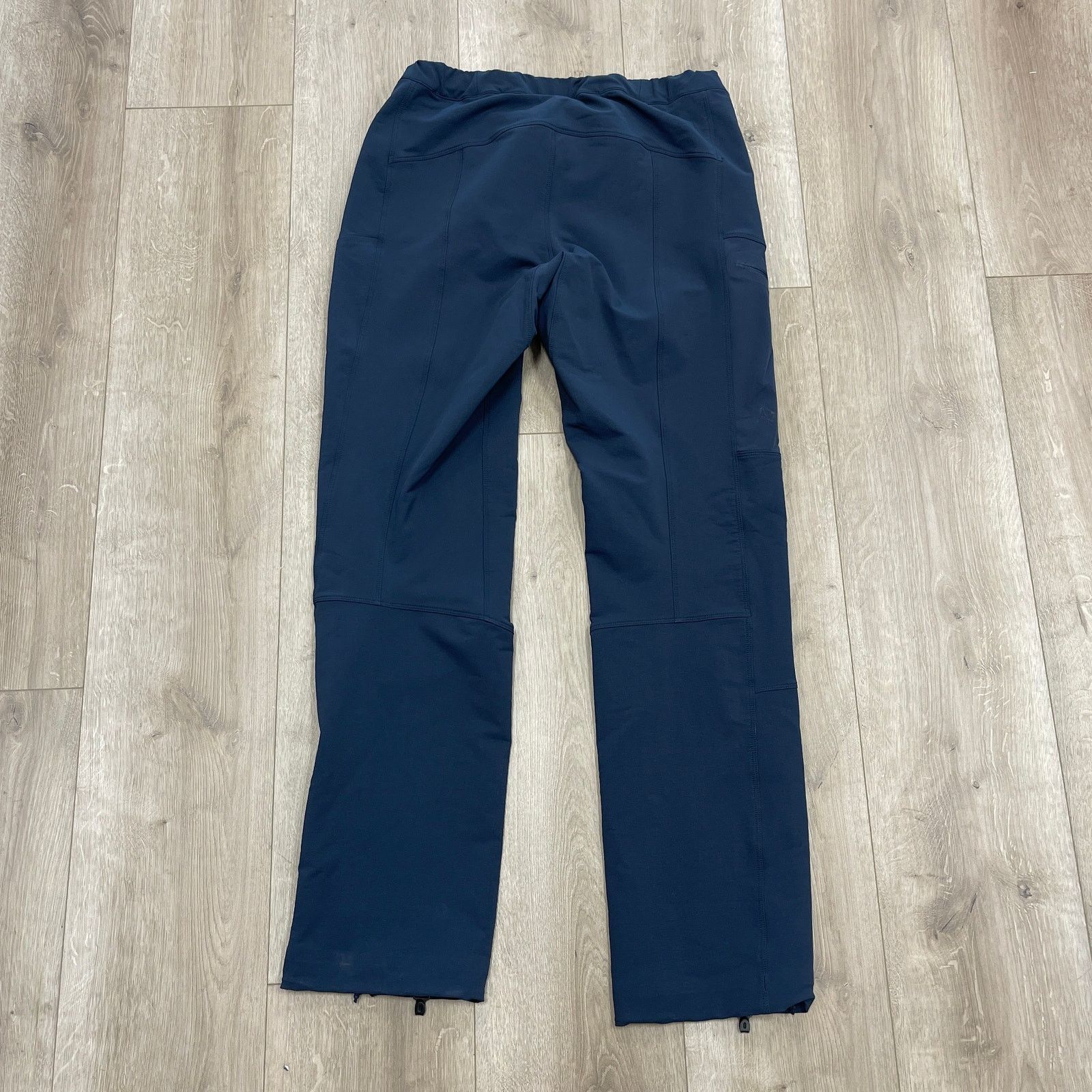 Arc'teryx Arc'teryx Gamma AR Outdoor Pants Navy size Medium M B6 Size US 30 / EU 46 - 7 Thumbnail