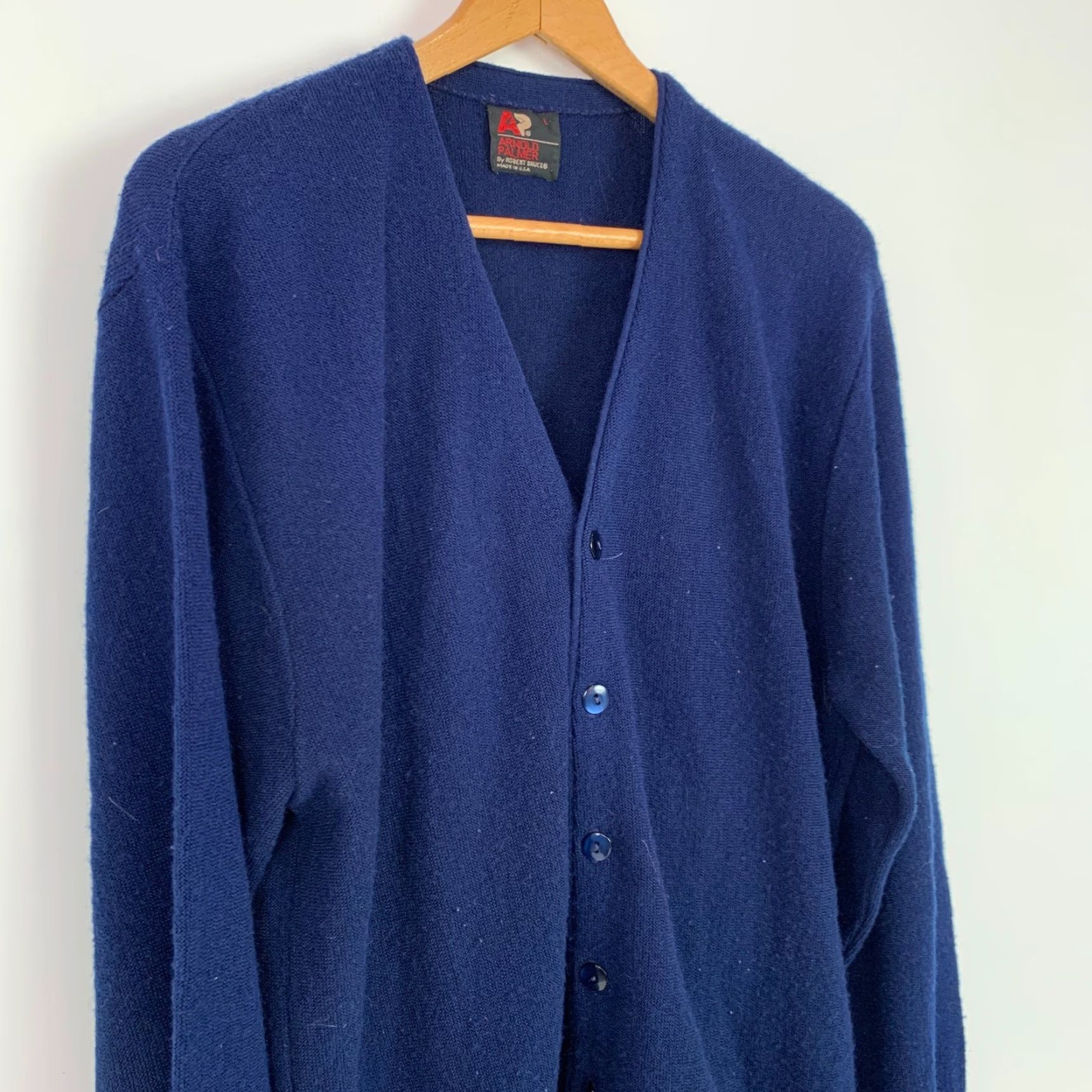 Vintage VINTAGE Arnold Palmer Robert Bruce Cardigan Knit Blue Large V-Neck Long Sleeve Adults Mens Womens Size US L / EU 52-54 / 3 - 2 Thumbnail