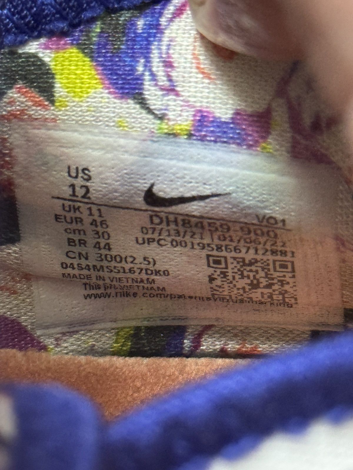 Nike Nike LeBron XIX Vanentines limited edition Size US 12 / EU 45 - 17 Thumbnail