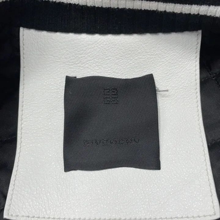 Givenchy Givenchy Givenchy Logo Print Bomber Jacket for Men -2507 Size US L / EU 52-54 / 3 - 2 Thumbnail