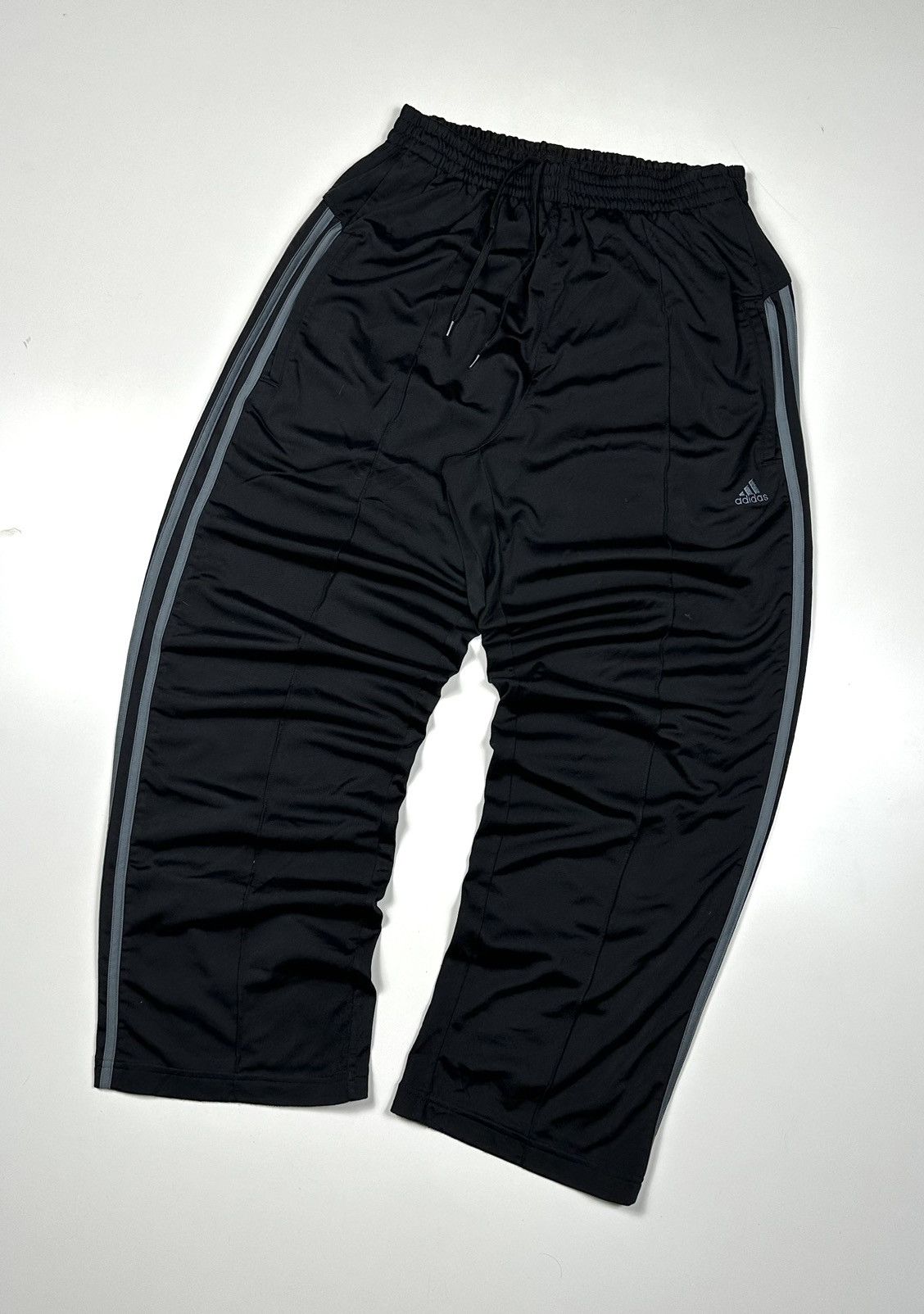 Adidas Vintage Adidas Track Pants Size US 34 / EU 50 - 1 Thumbnail