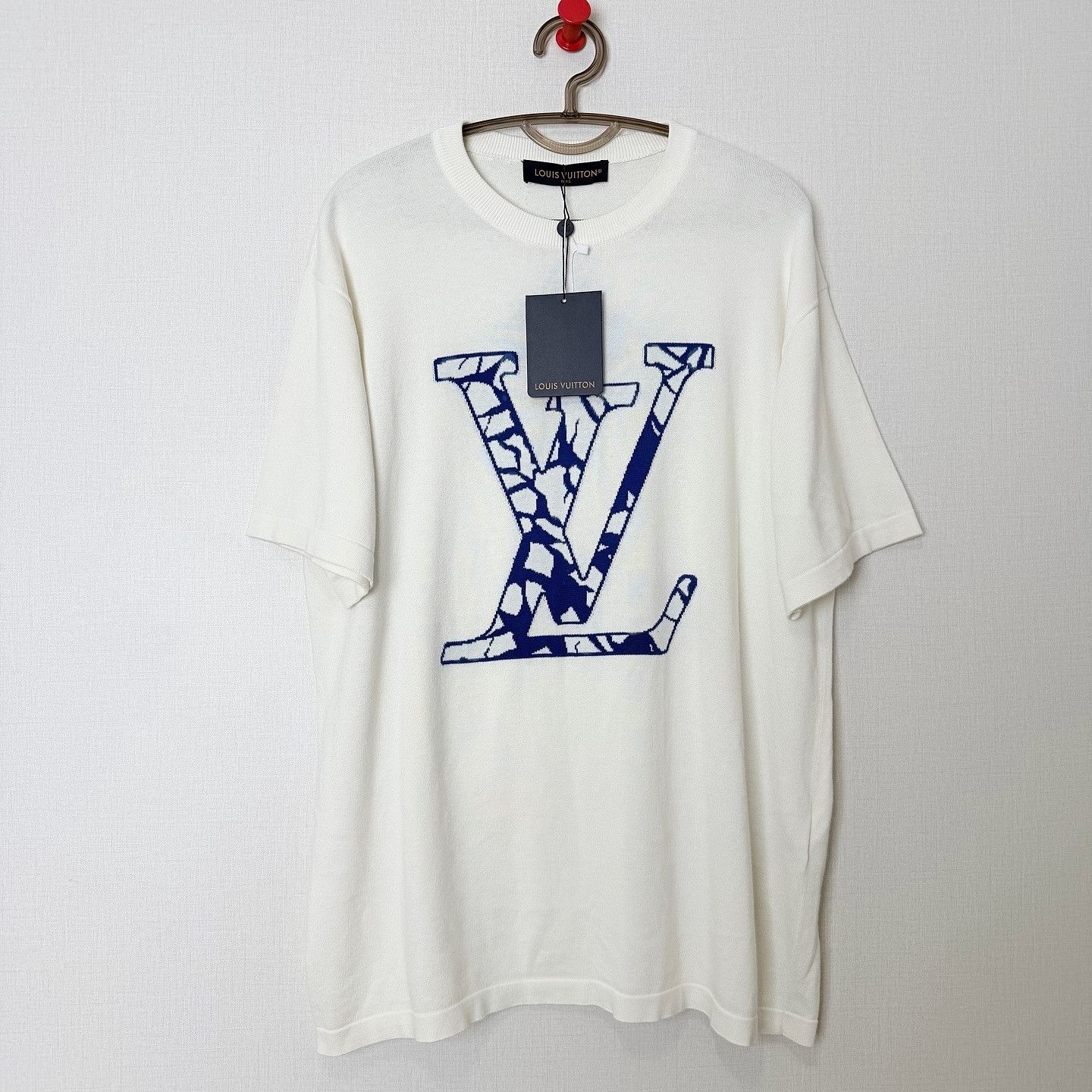 Louis Vuitton Louis Vuitton Logo T-Shirt Size L Size US L / EU 52-54 / 3 - 1 Thumbnail